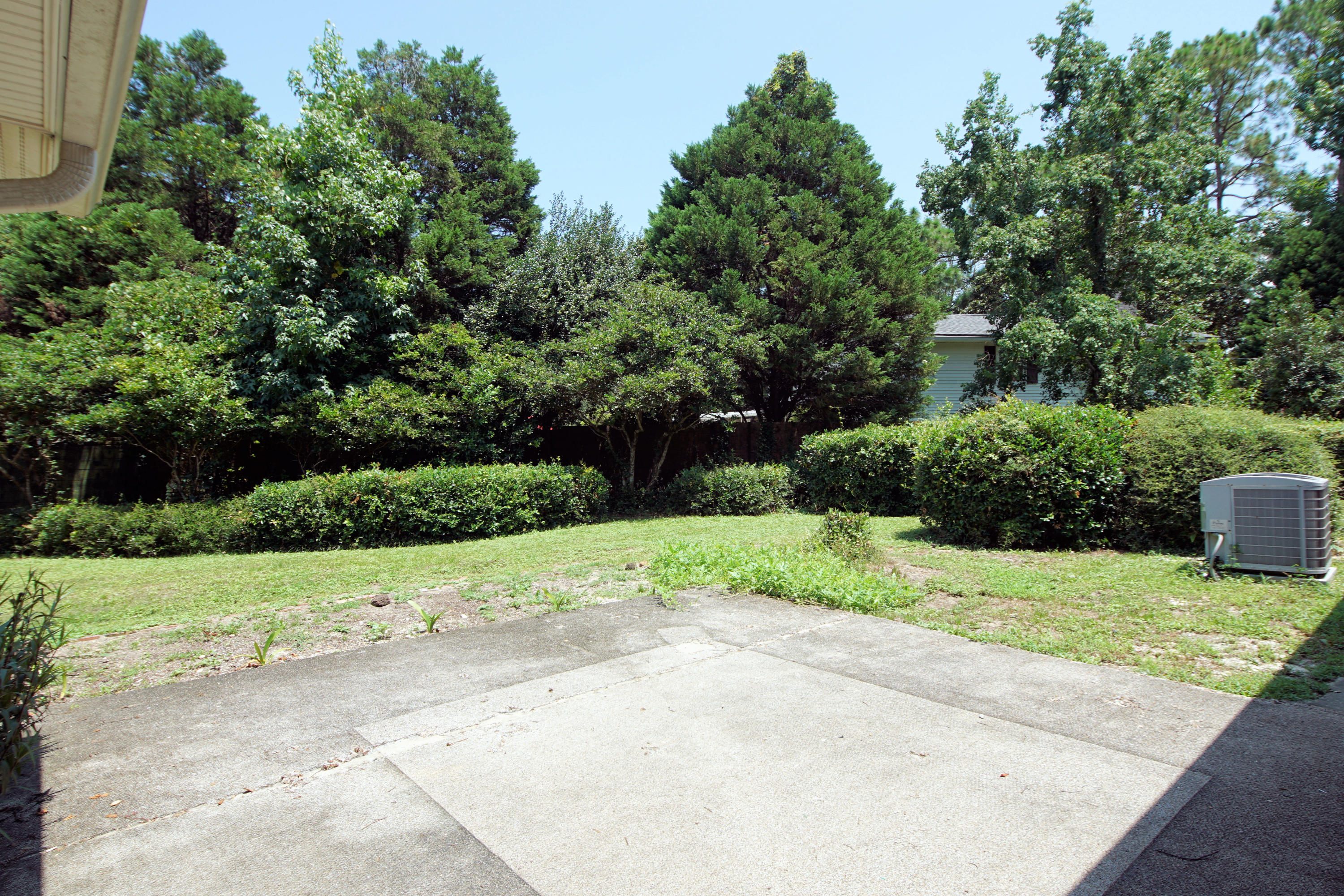 BAYOU POQUITO - Residential