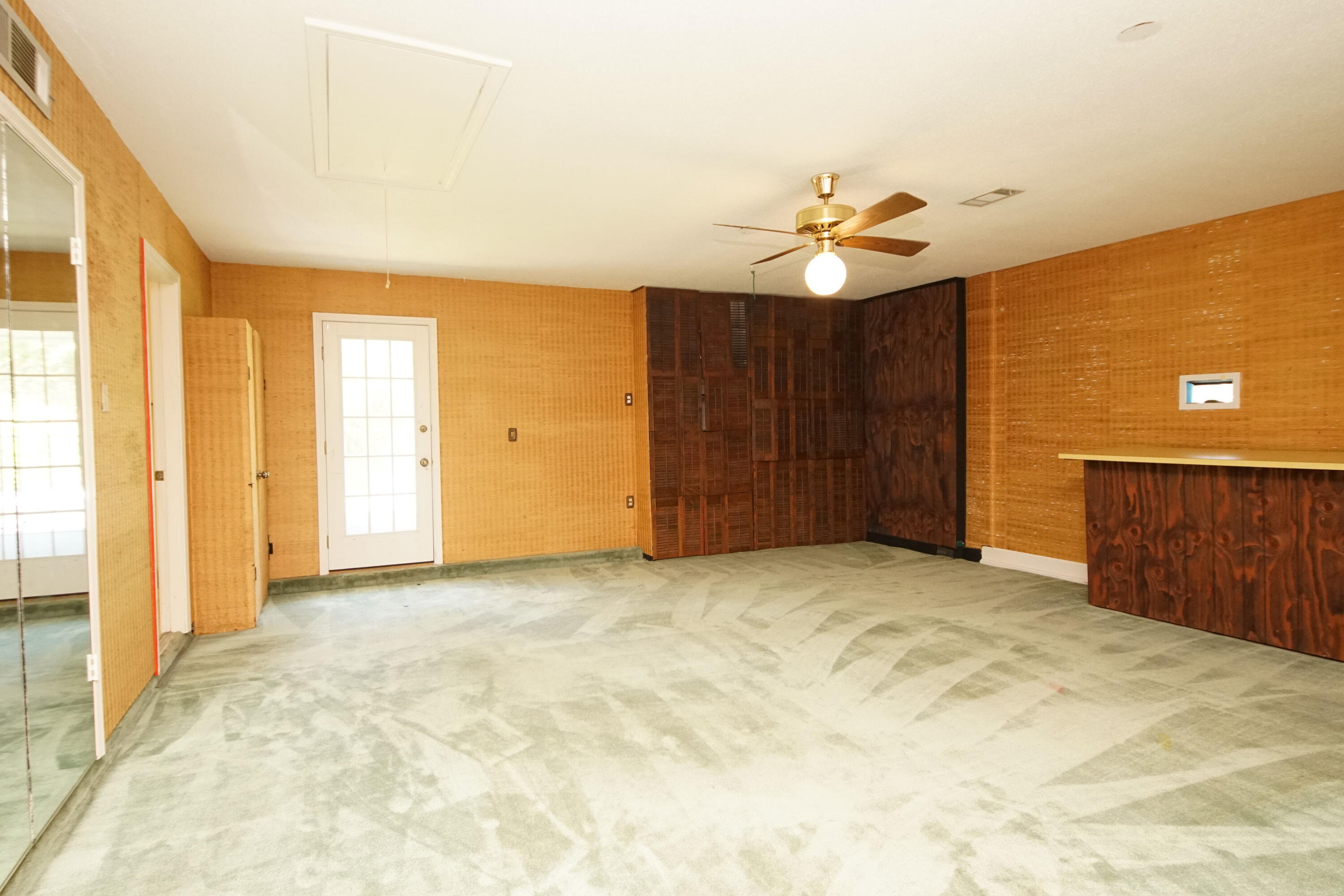 BAYOU POQUITO - Residential