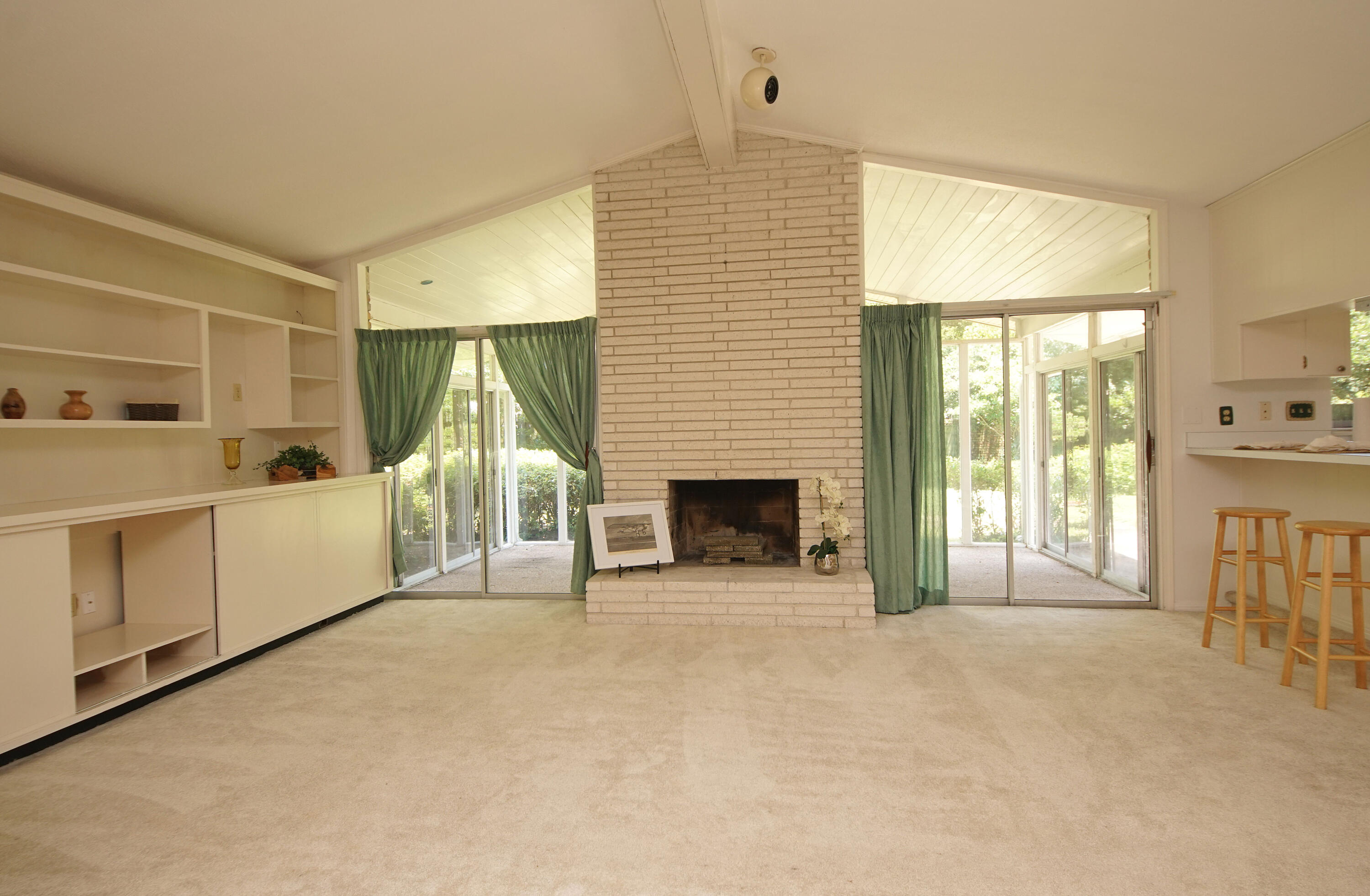 BAYOU POQUITO - Residential