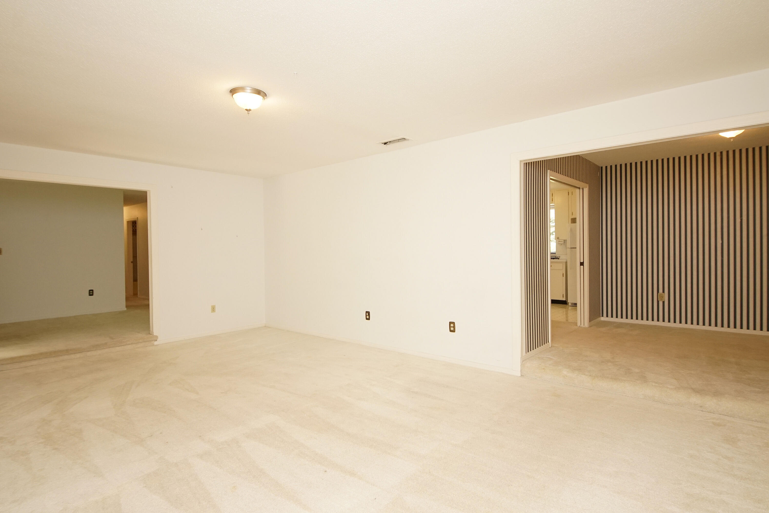 BAYOU POQUITO - Residential