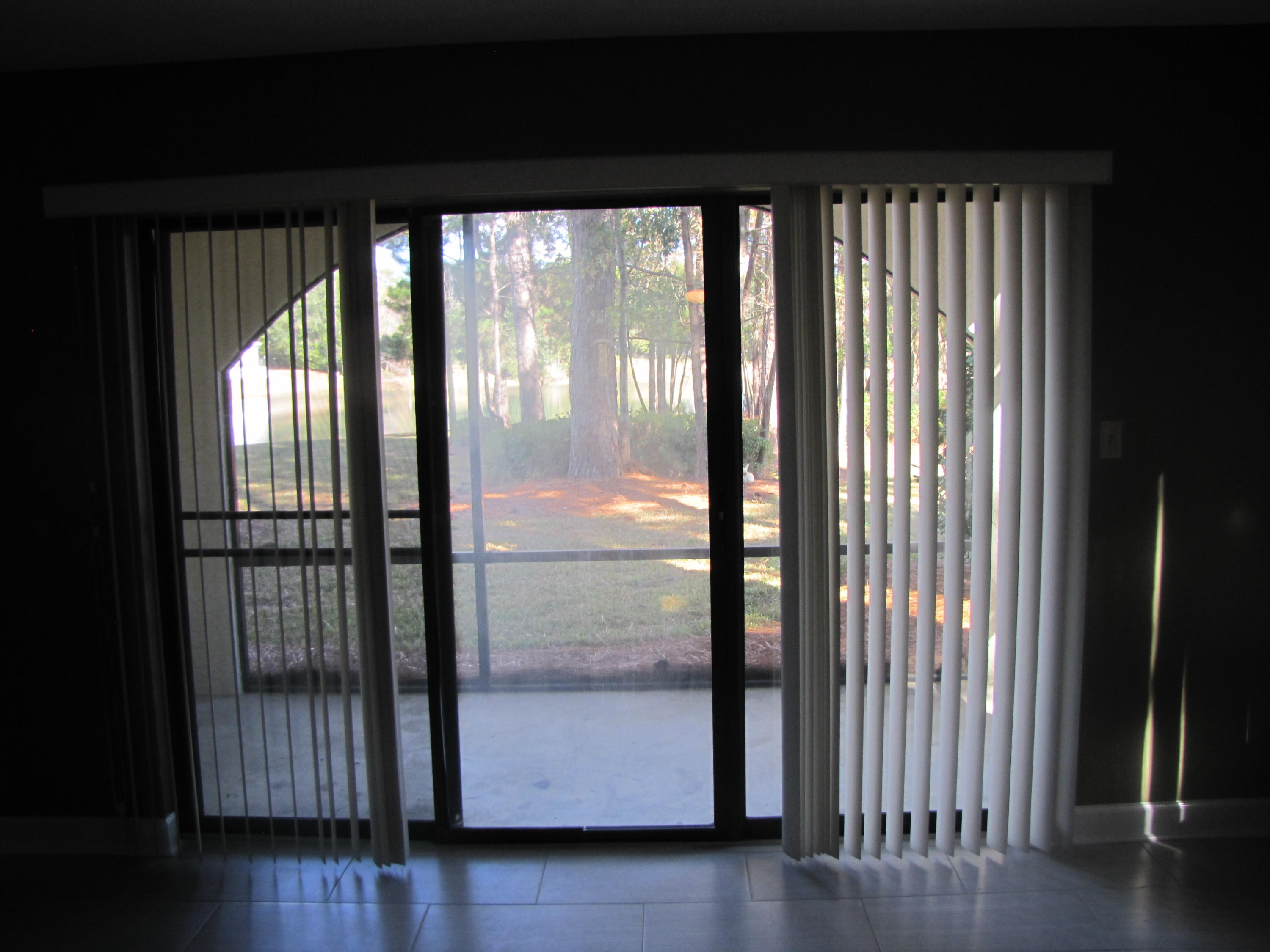 LAKESIDE CONDO AT BLUEWATER BA - Residential