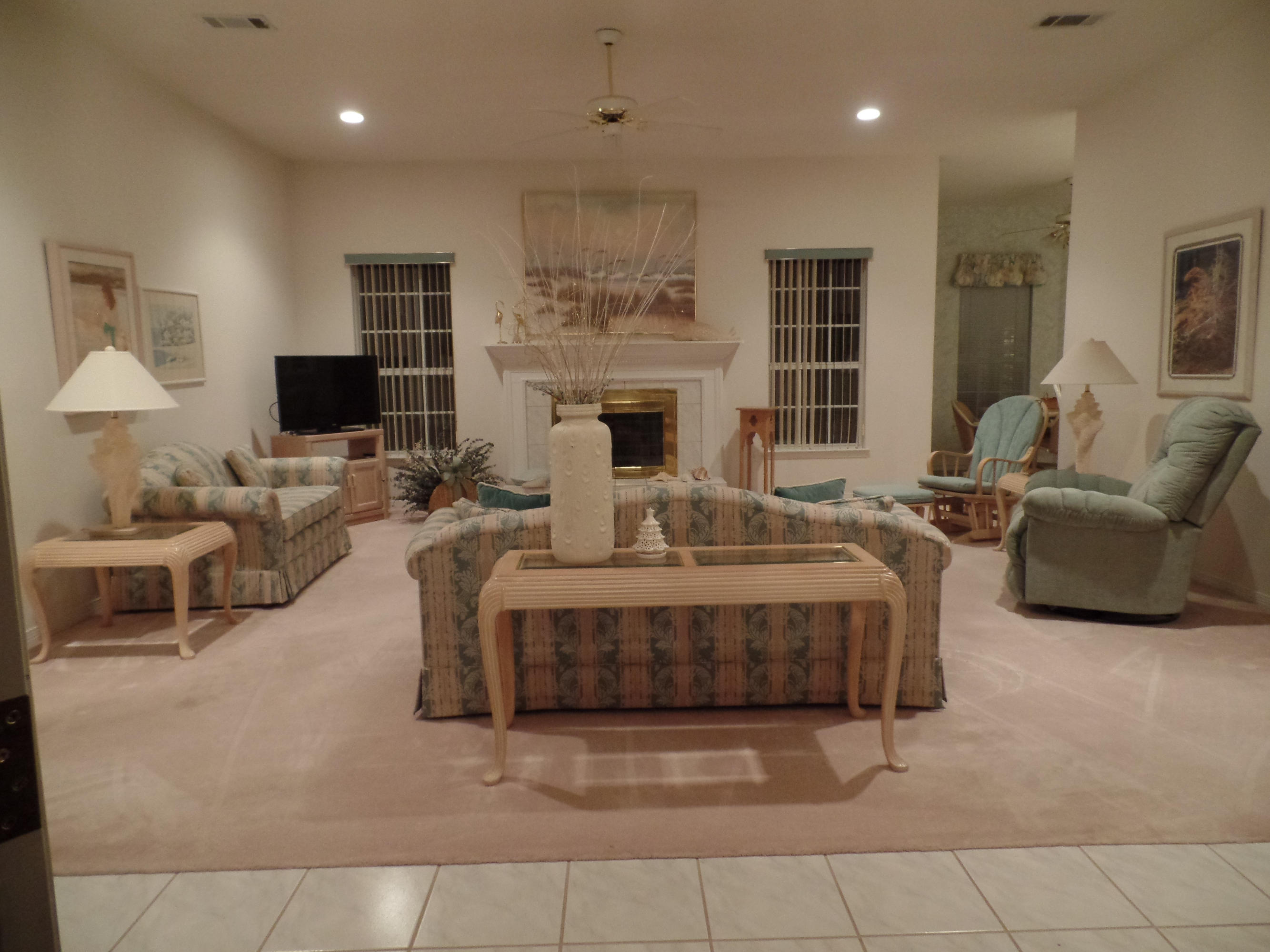 PRITCHARD POINT - Residential