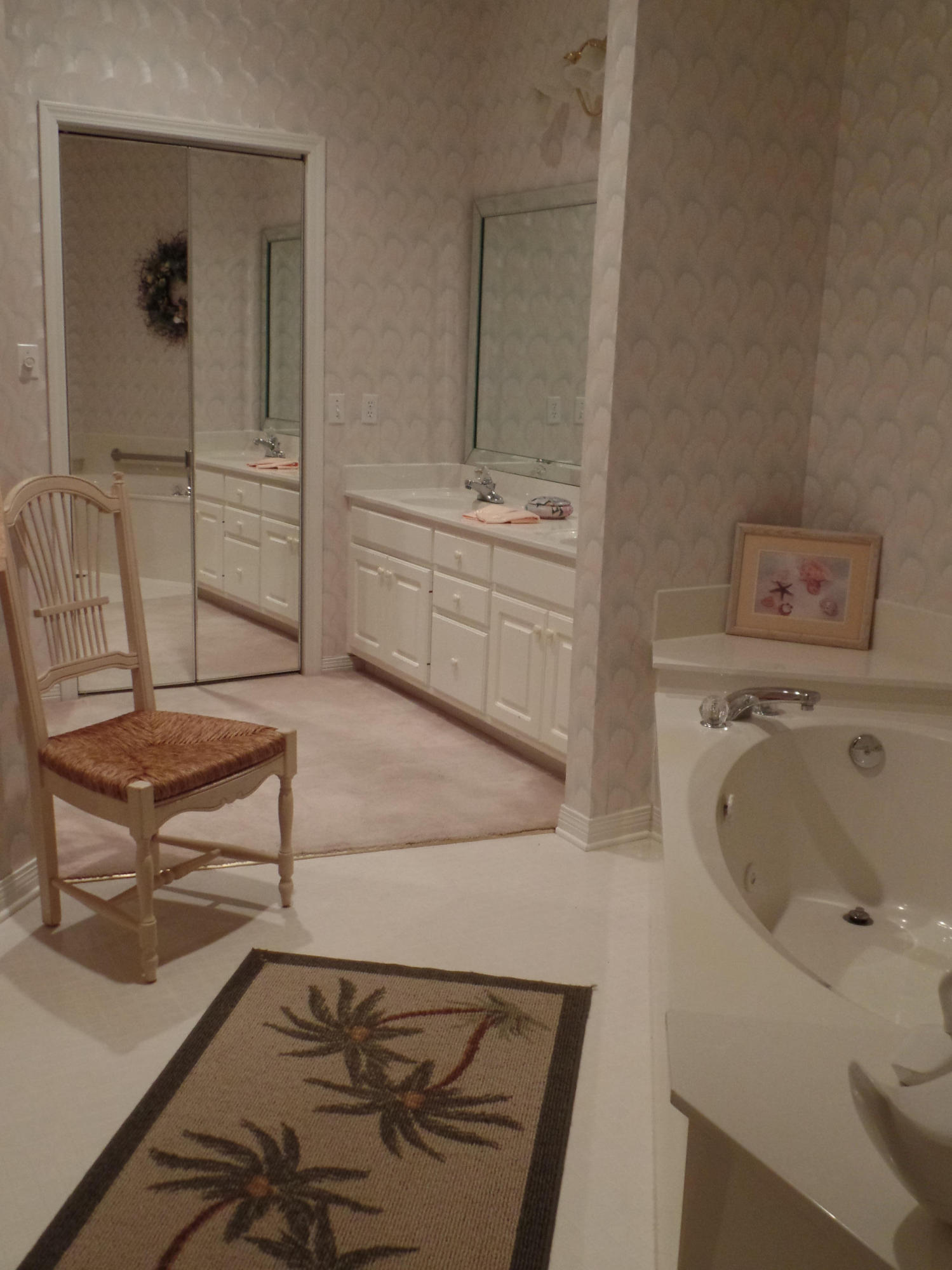 PRITCHARD POINT - Residential