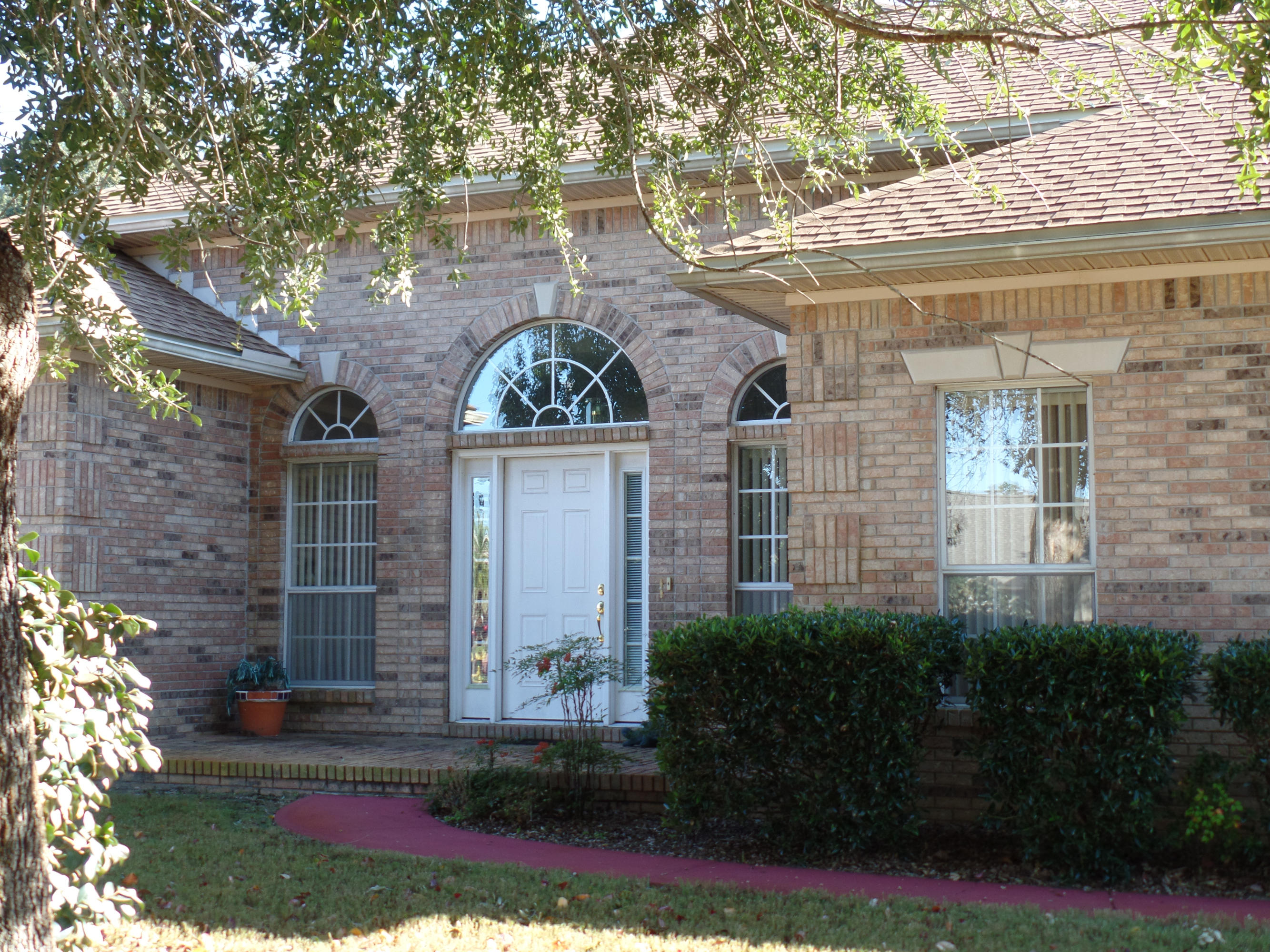 PRITCHARD POINT - Residential