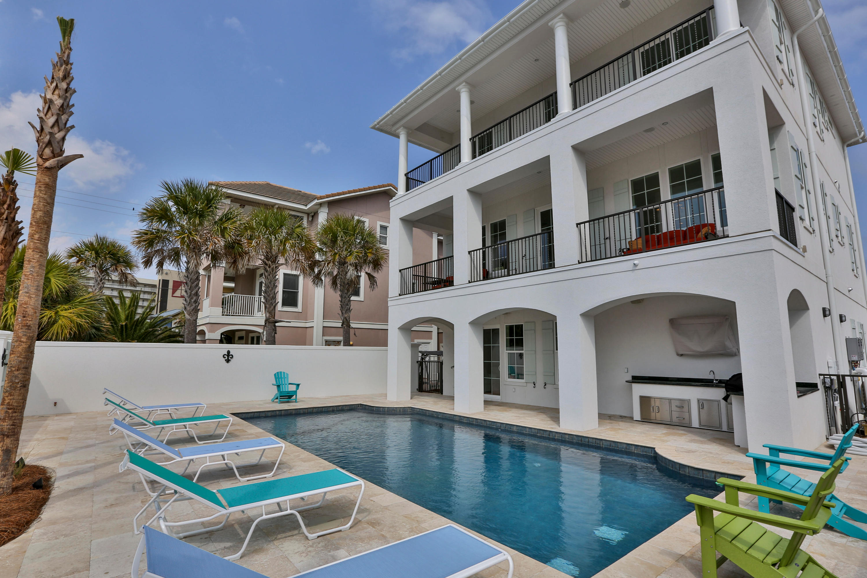 EMERALD DUNES - Residential