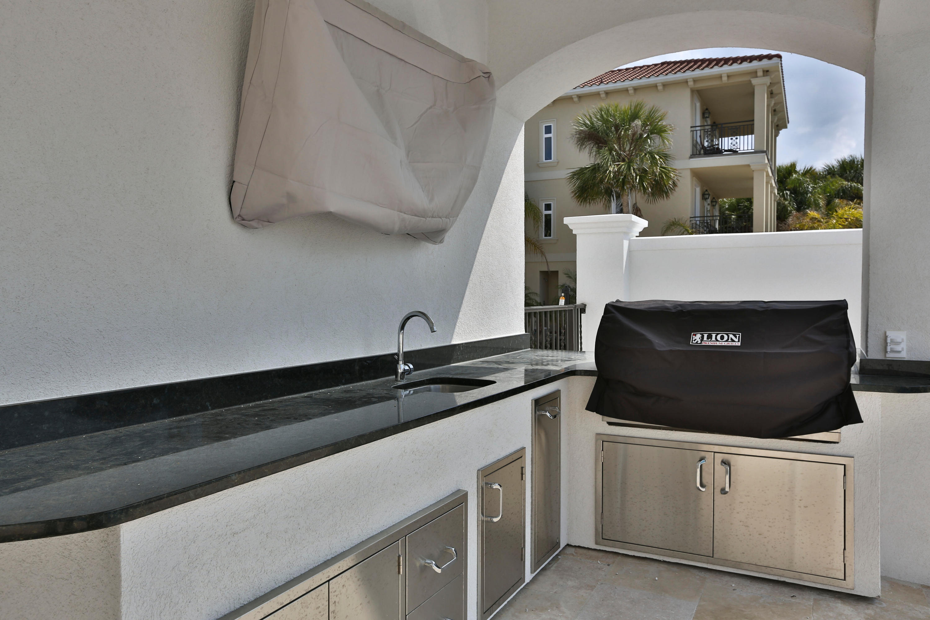 EMERALD DUNES - Residential