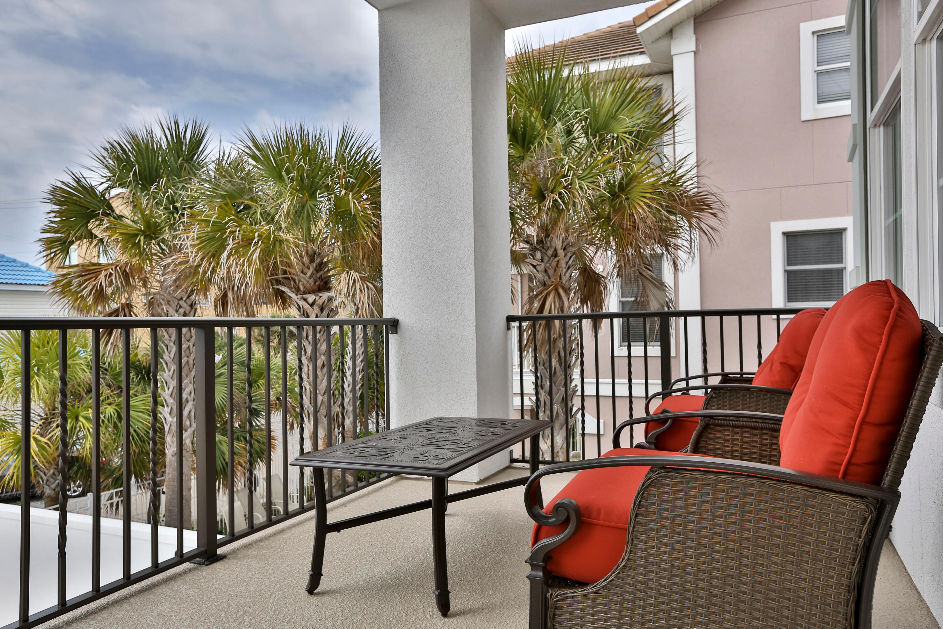 EMERALD DUNES - Residential