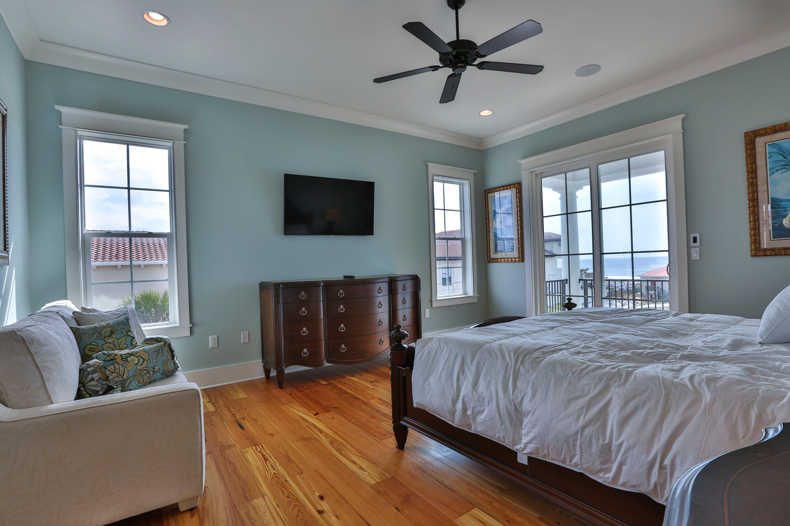 EMERALD DUNES - Residential