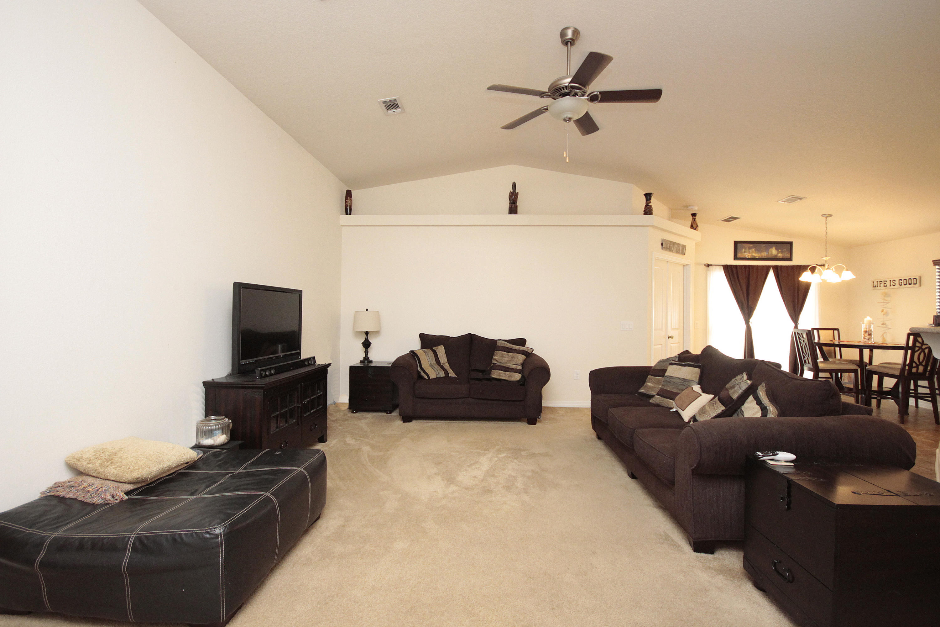 NAVARRE S/D 1ST ADDN - Residential