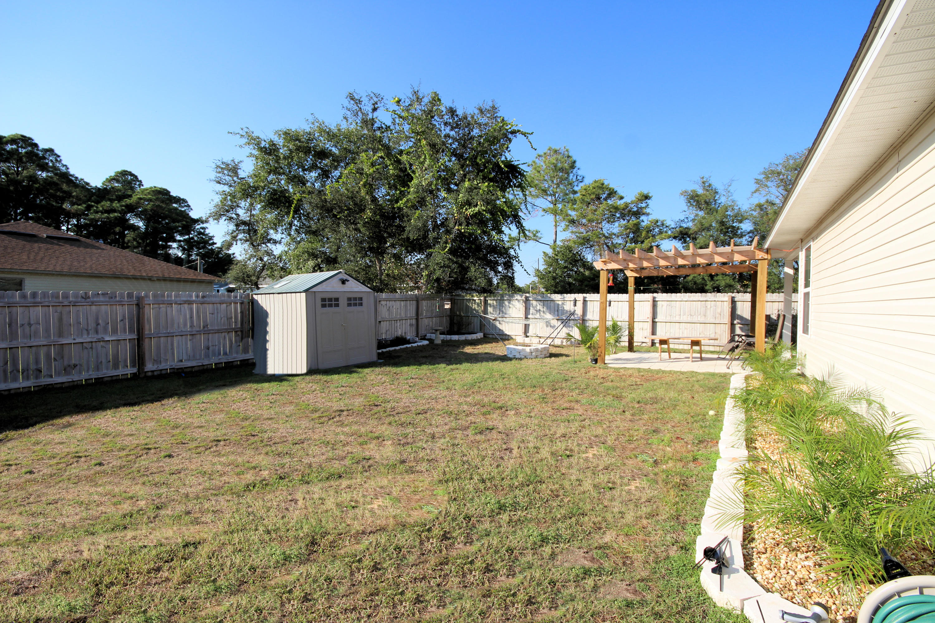 NAVARRE S/D 1ST ADDN - Residential