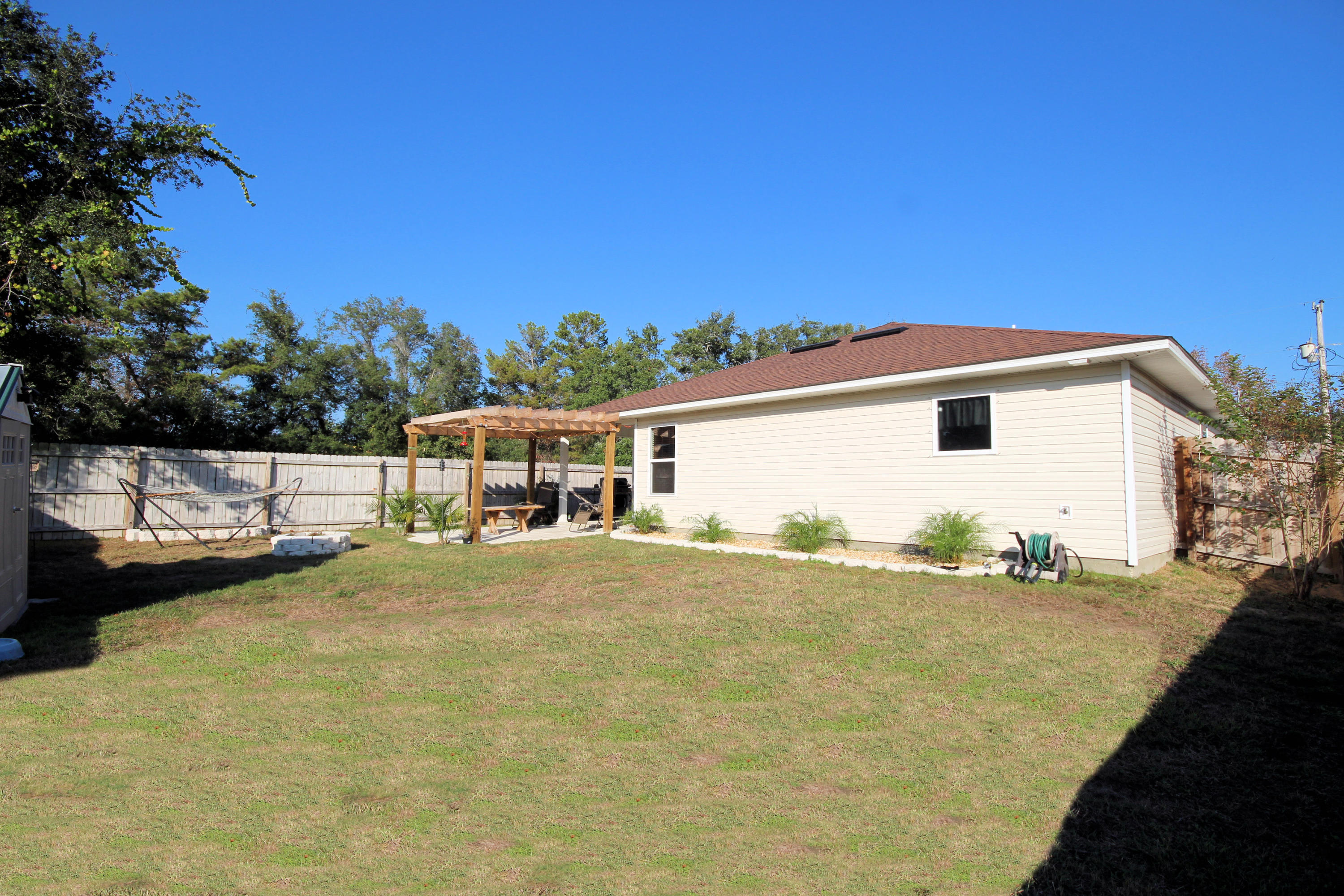 NAVARRE S/D 1ST ADDN - Residential