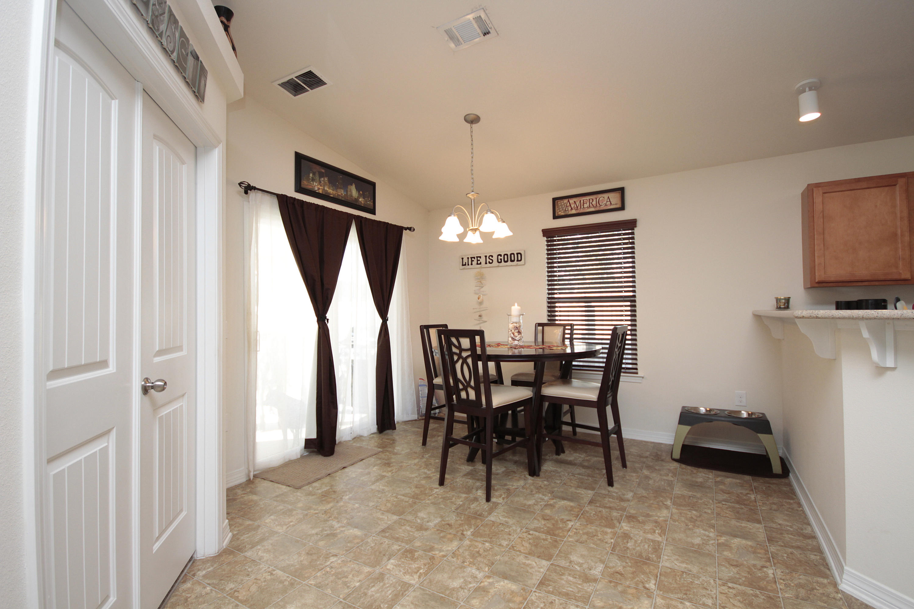 NAVARRE S/D 1ST ADDN - Residential