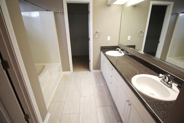 COUNTRYVIEW ESTATES 4TH ADDN - Residential