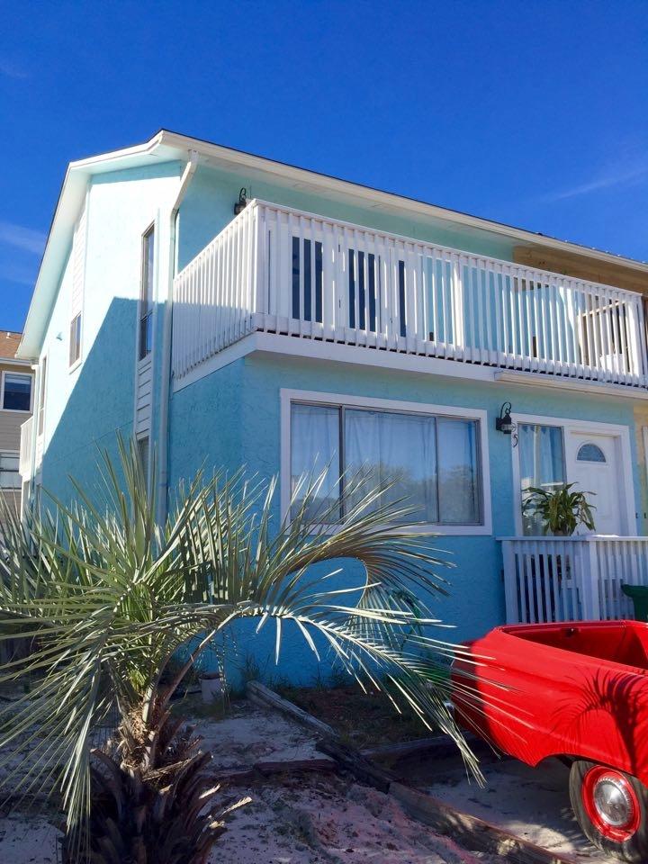 HOLIDAY ISLE - Residential Lease