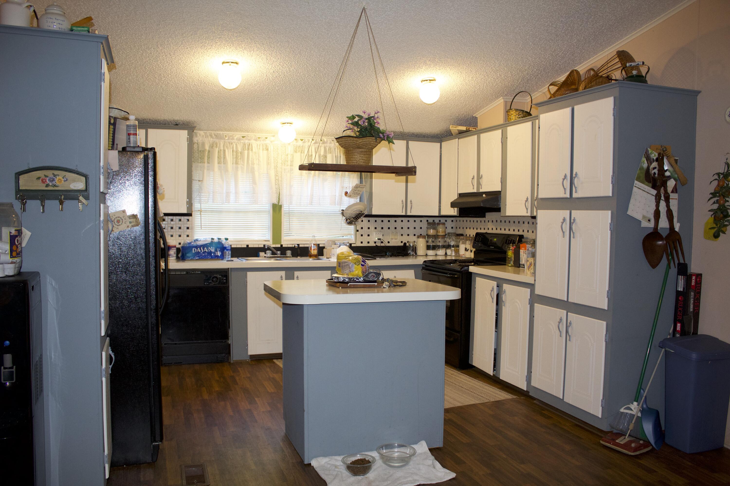 JUNIPER LAKE ESTATES - Residential