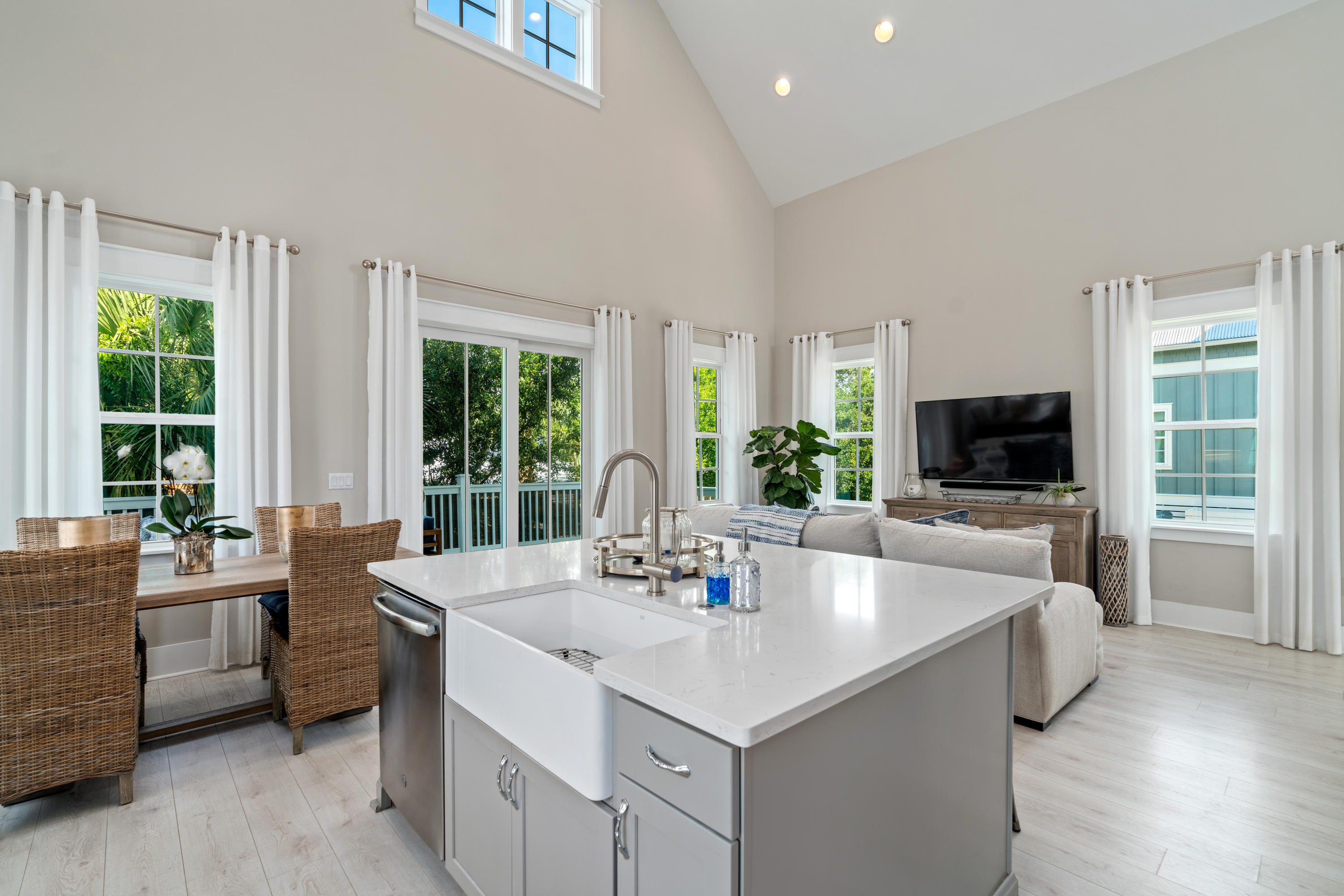 DUNESIDE AT BLUE MOUNTAIN BEACH - Residential