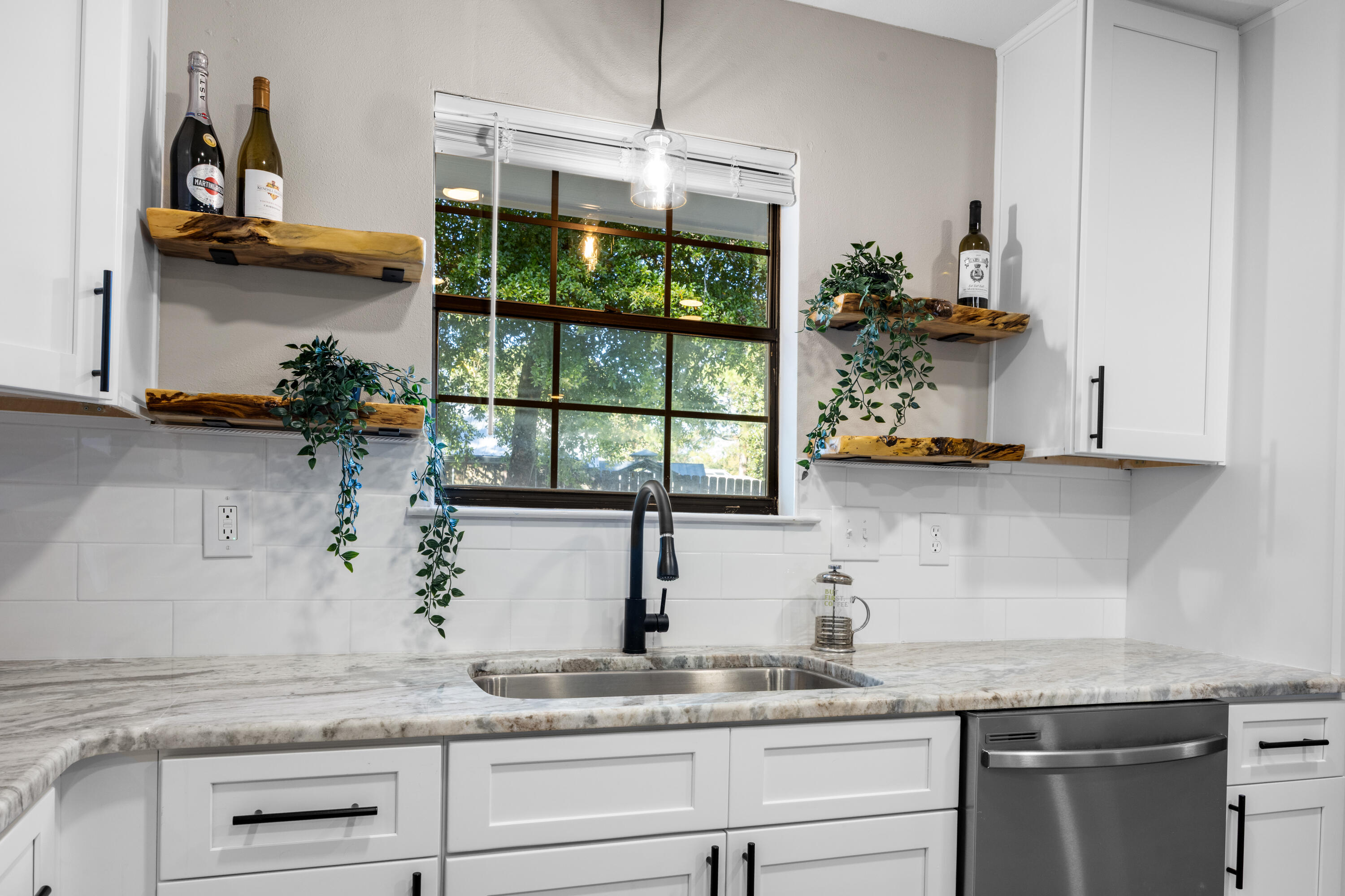 RAINTREE ESTATES - Residential