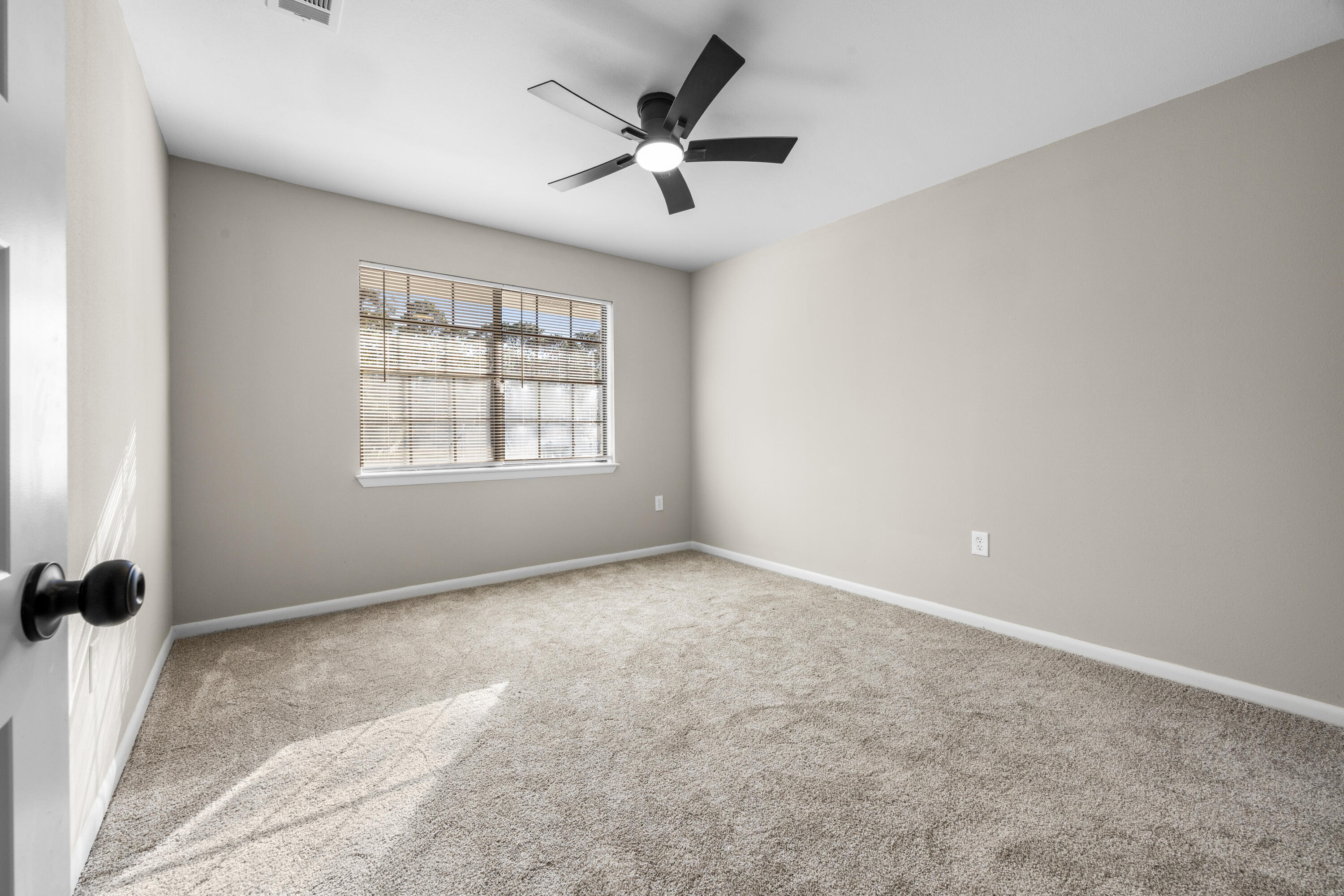 RAINTREE ESTATES - Residential