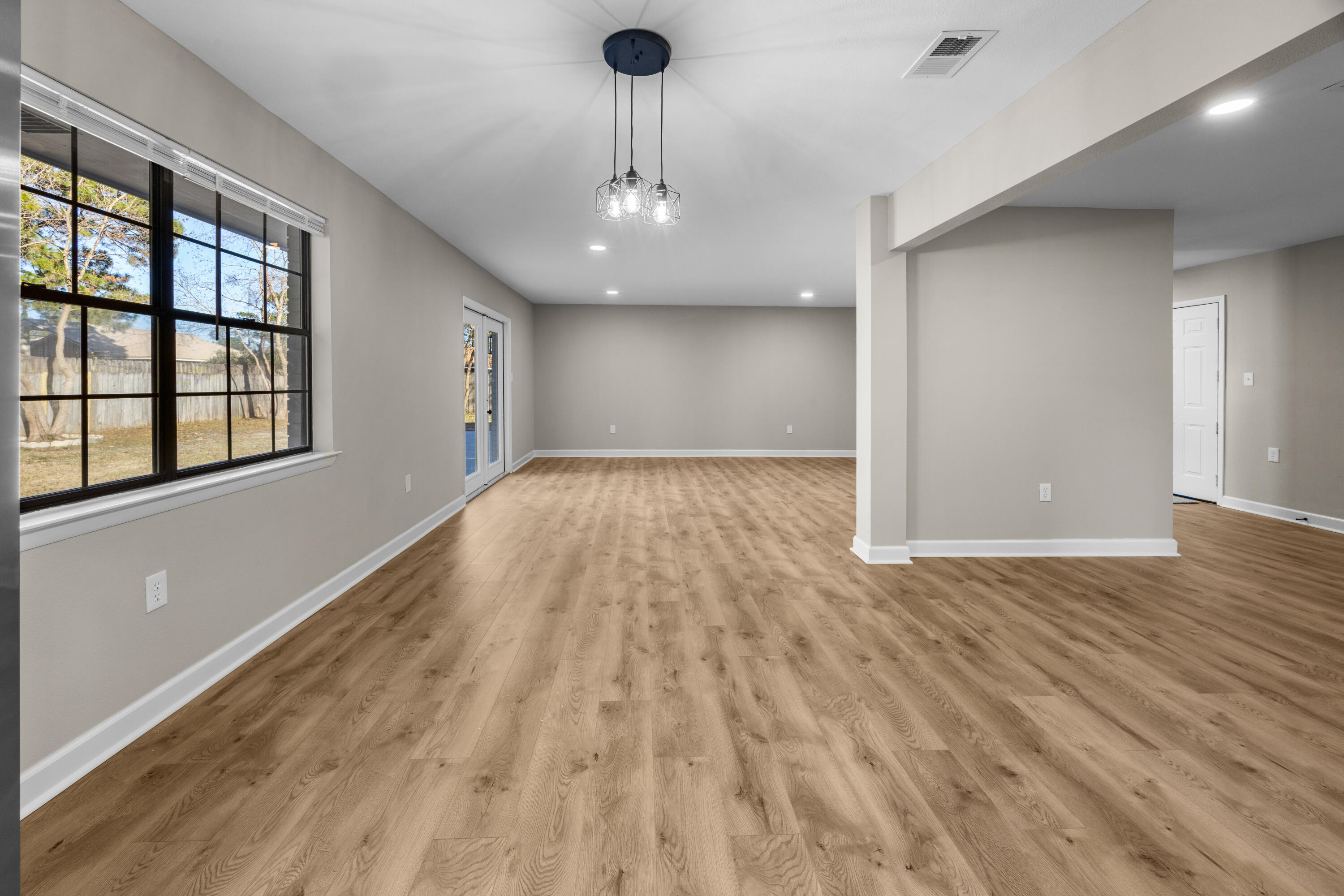 RAINTREE ESTATES - Residential