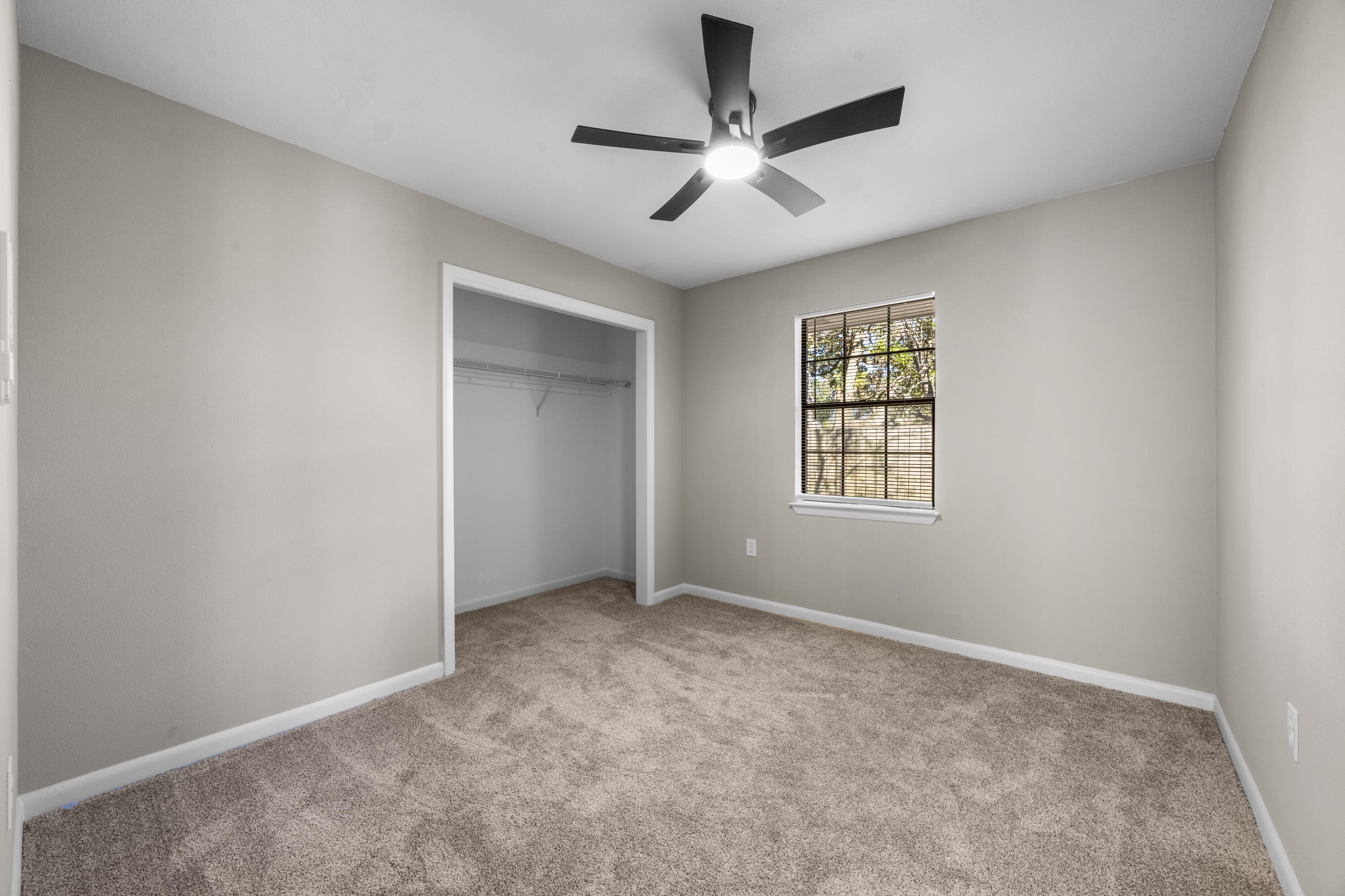 RAINTREE ESTATES - Residential