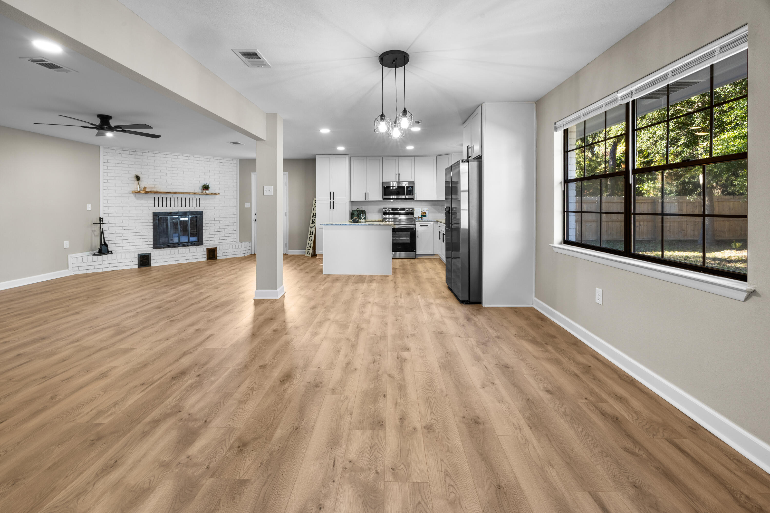 RAINTREE ESTATES - Residential