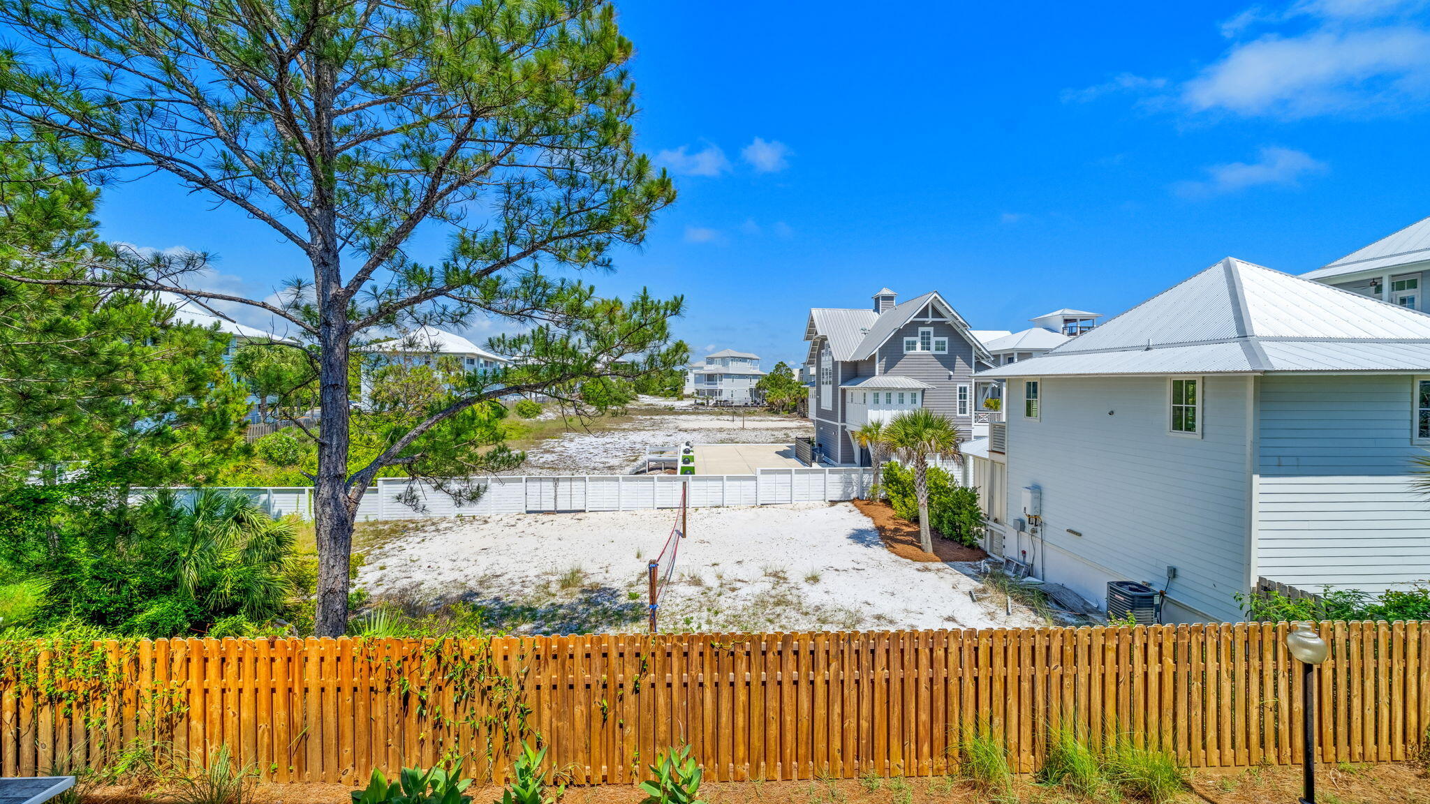 BEACHSIDE VILLAS CONDO - Residential