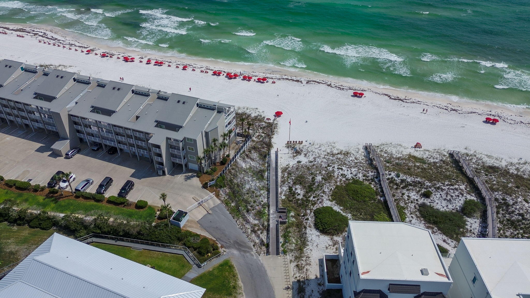 BEACHSIDE VILLAS CONDO - Residential