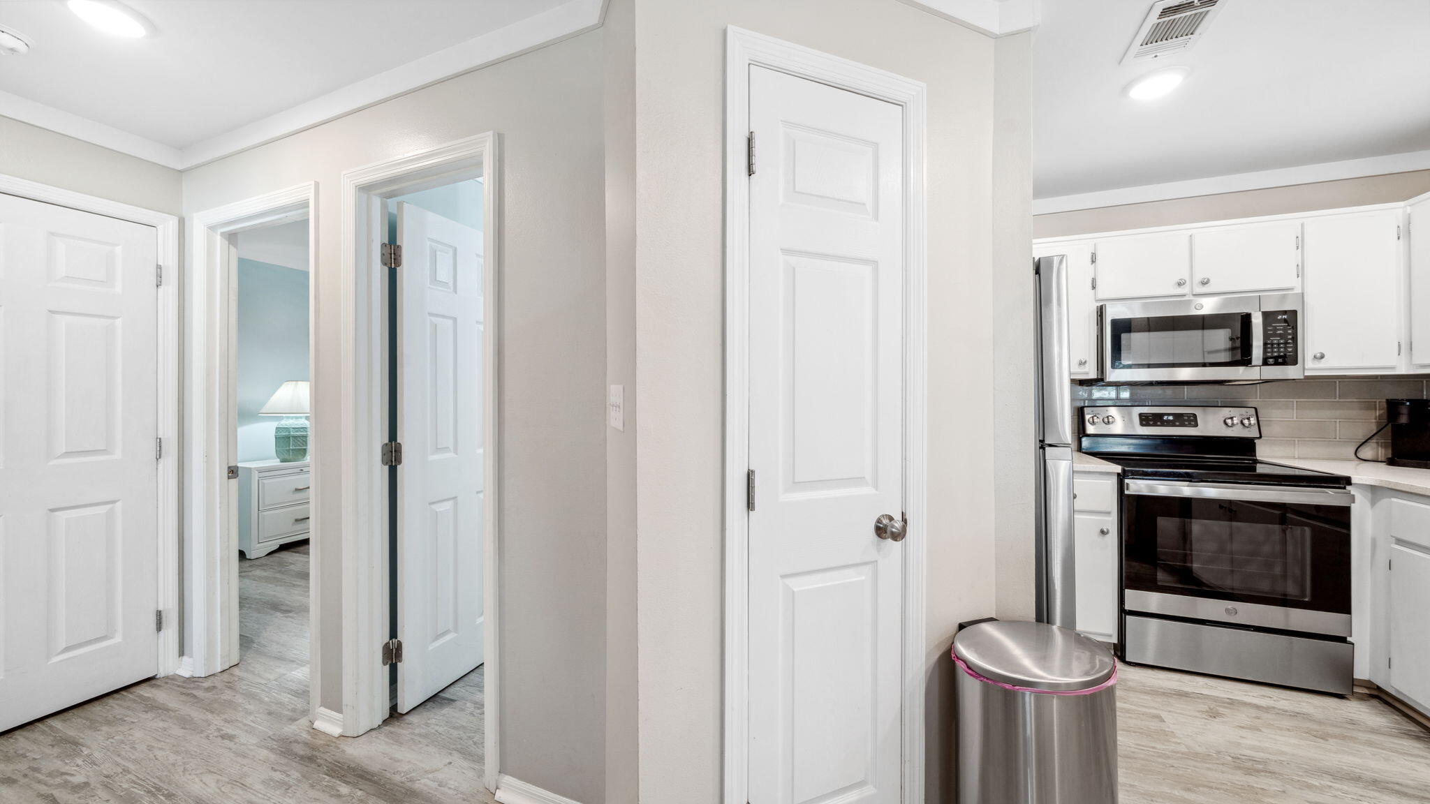 BEACHSIDE VILLAS CONDO - Residential