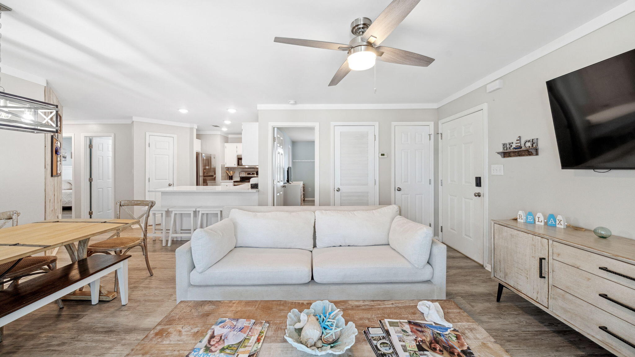 BEACHSIDE VILLAS CONDO - Residential