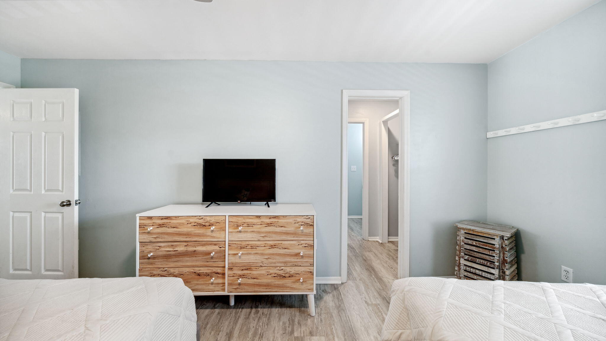 BEACHSIDE VILLAS CONDO - Residential