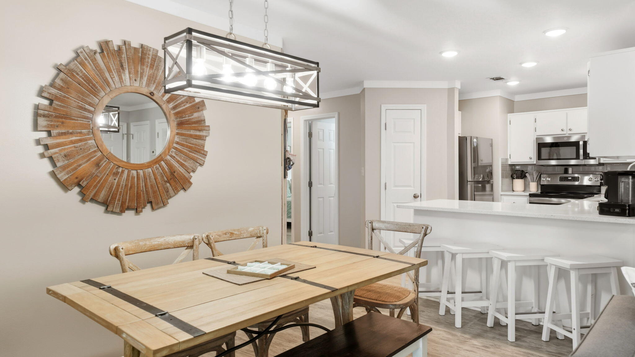 BEACHSIDE VILLAS CONDO - Residential