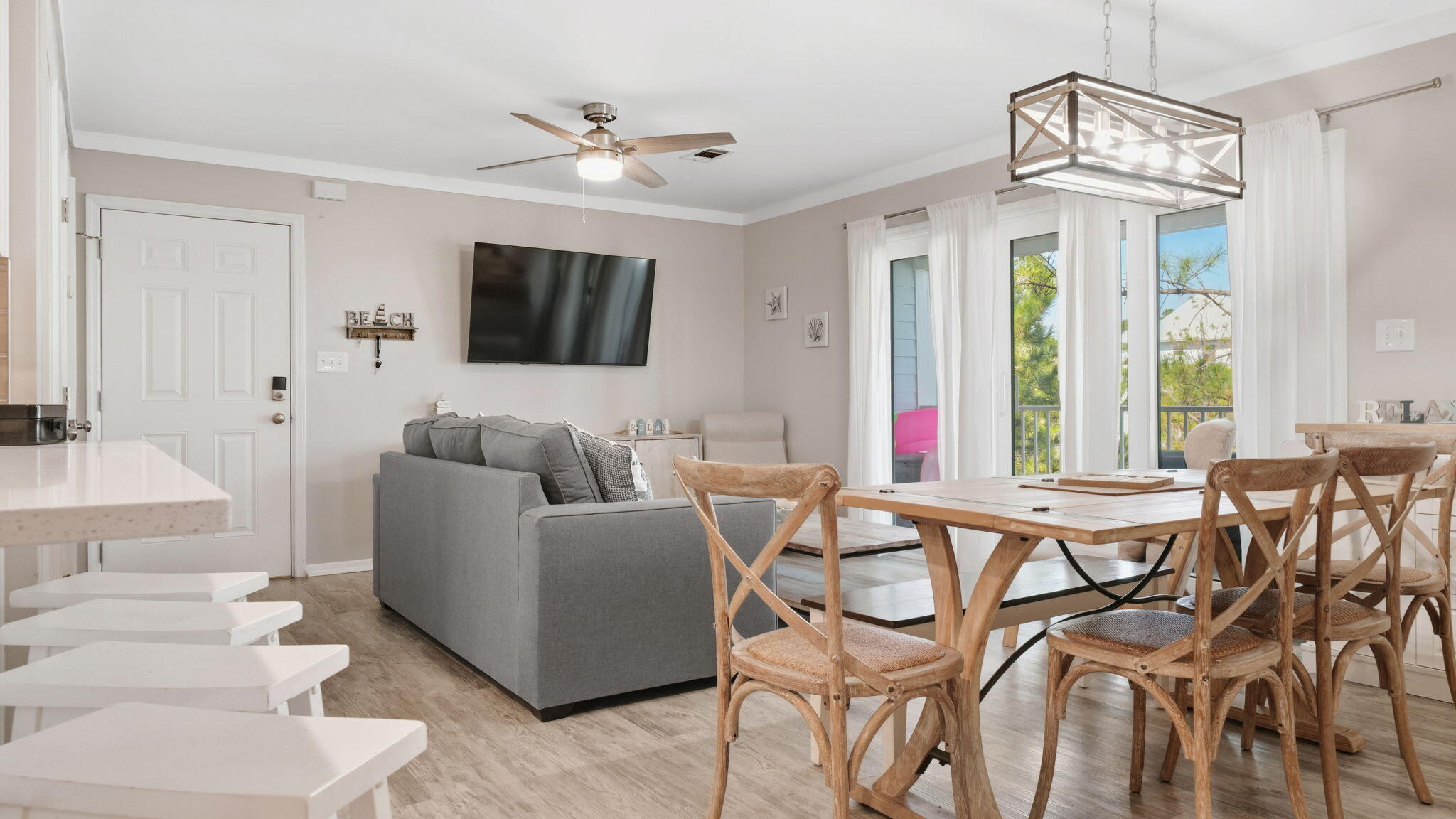 BEACHSIDE VILLAS CONDO - Residential