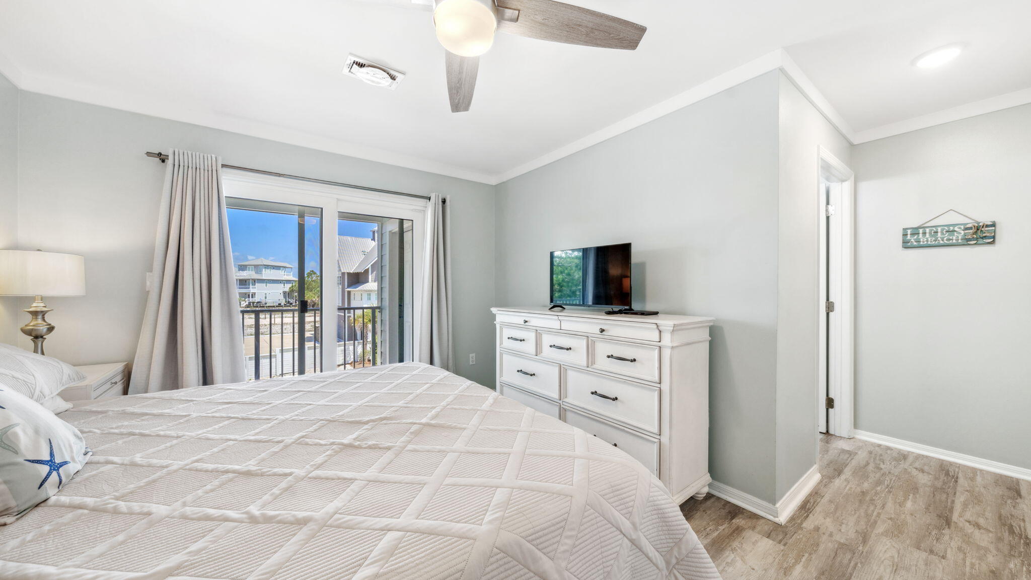 BEACHSIDE VILLAS CONDO - Residential