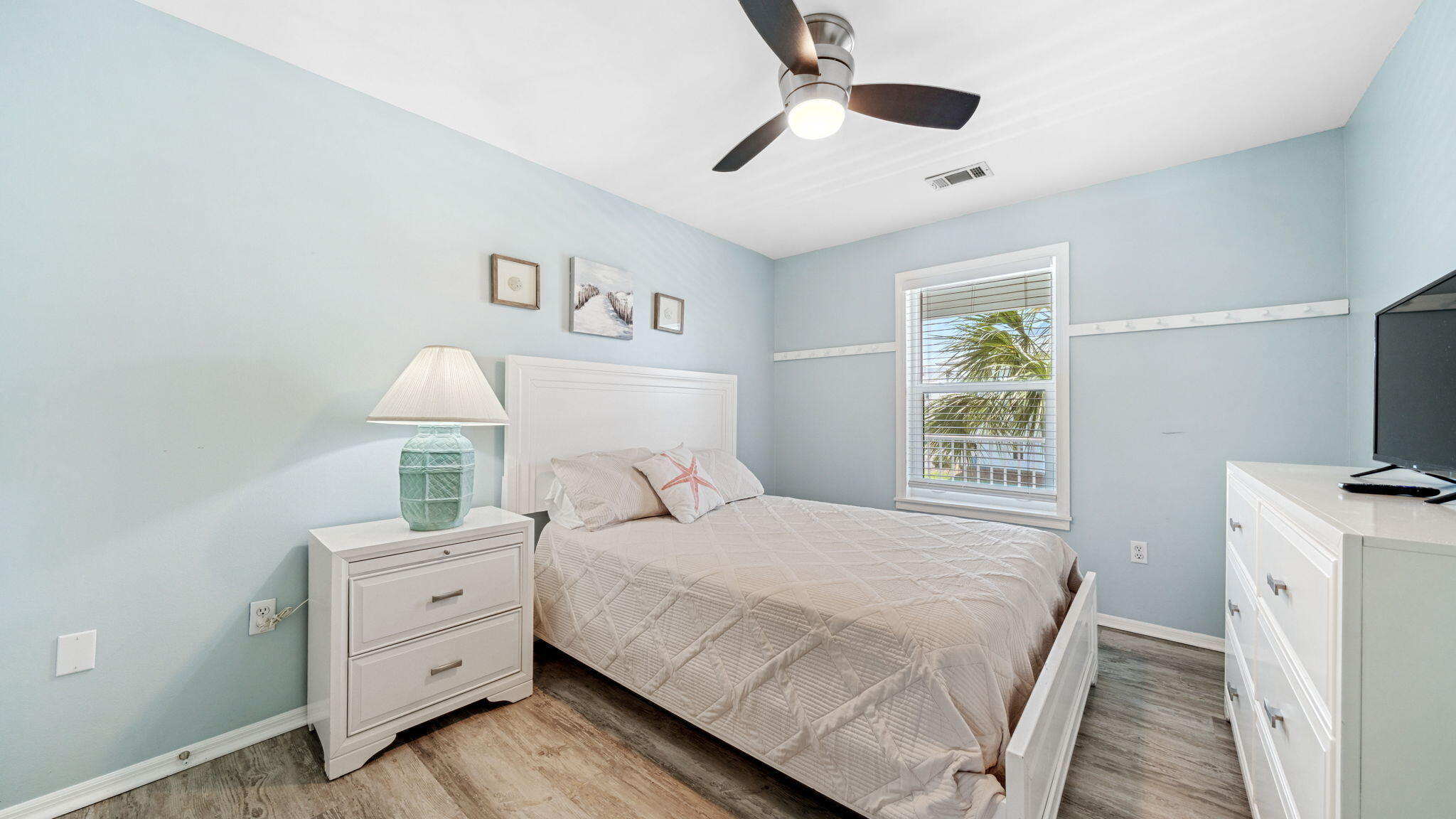 BEACHSIDE VILLAS CONDO - Residential