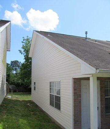 SHALIMAR - Residential Lease