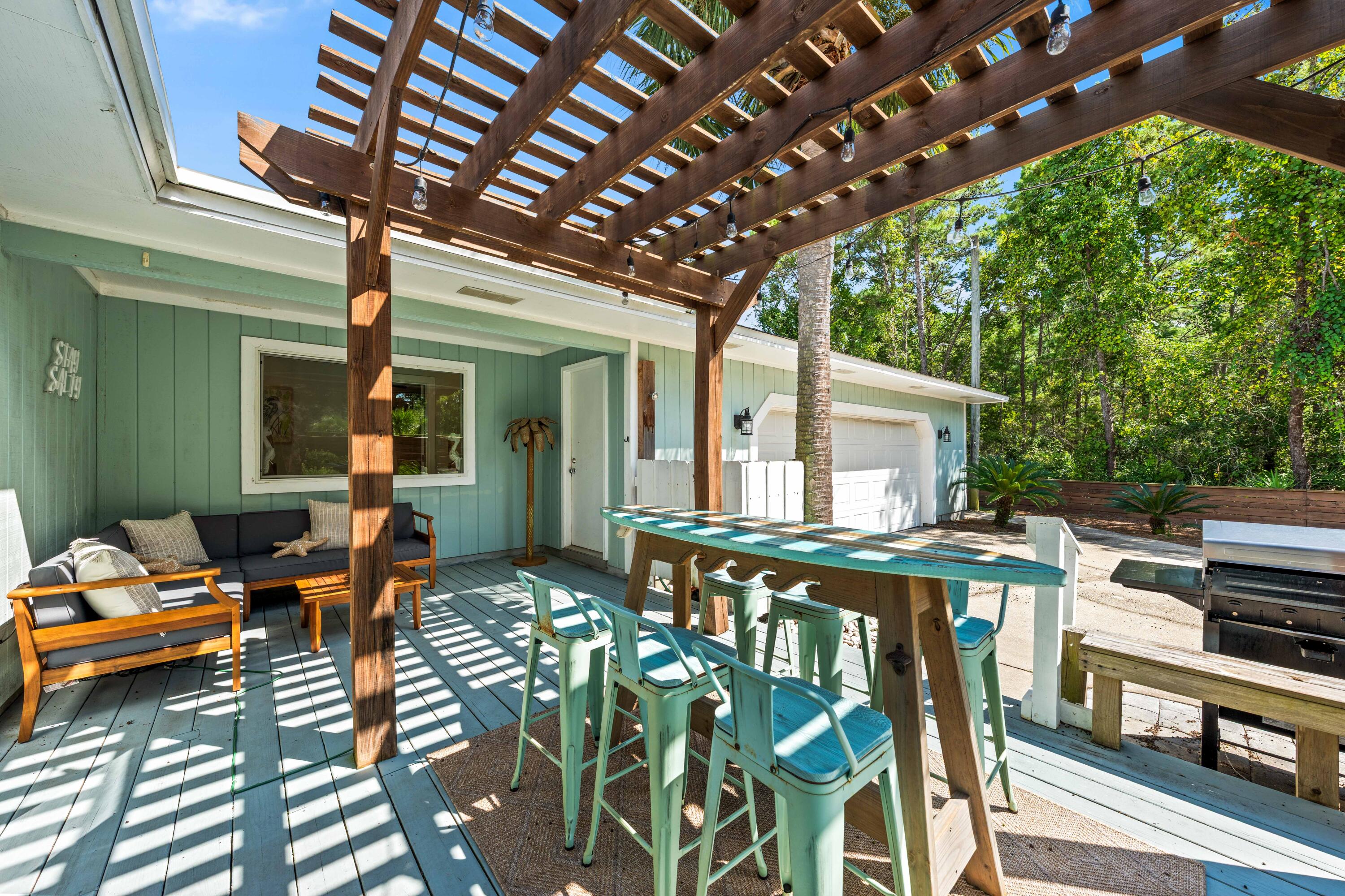 HOLIDAY SHORES EST 4TH ADDN - Residential