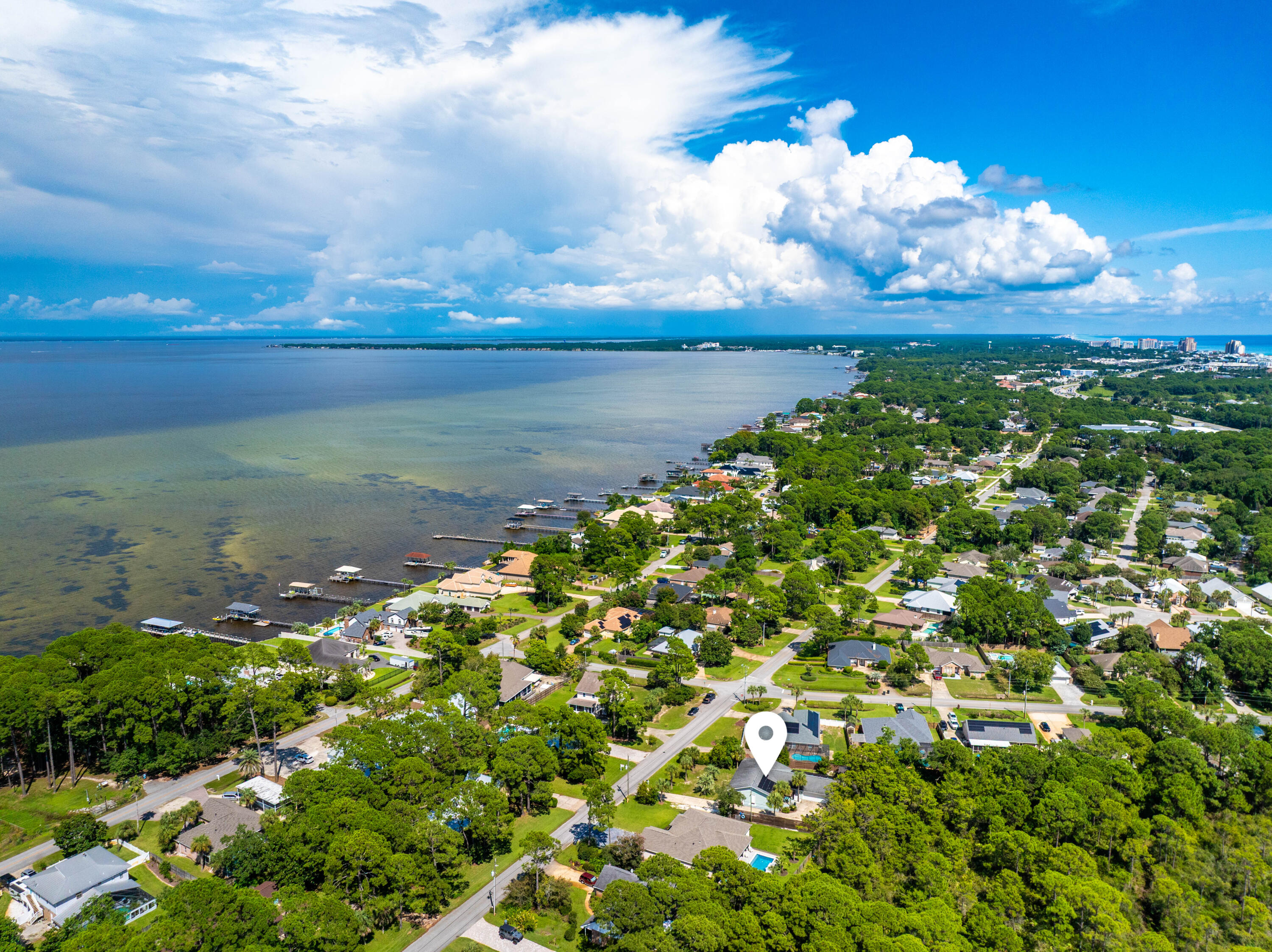 HOLIDAY SHORES EST 4TH ADDN - Residential