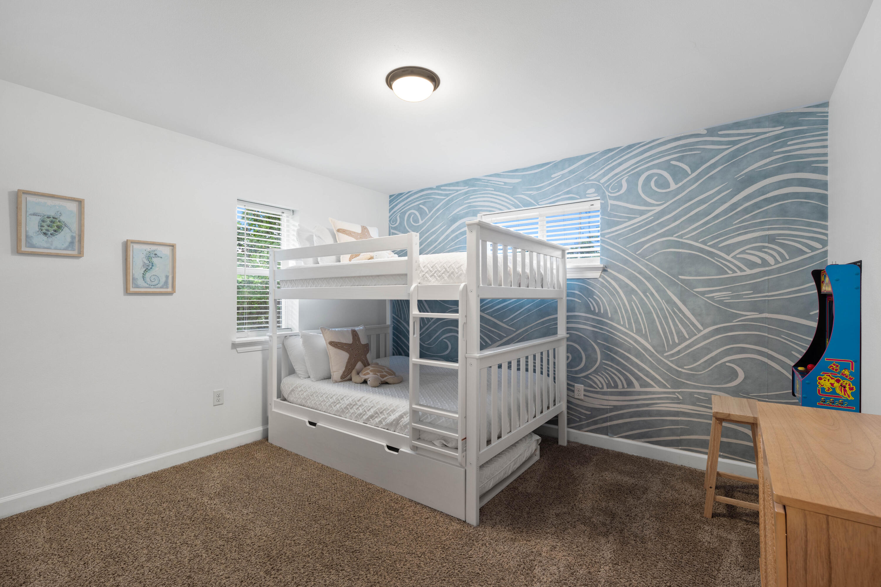 HOLIDAY SHORES EST 4TH ADDN - Residential
