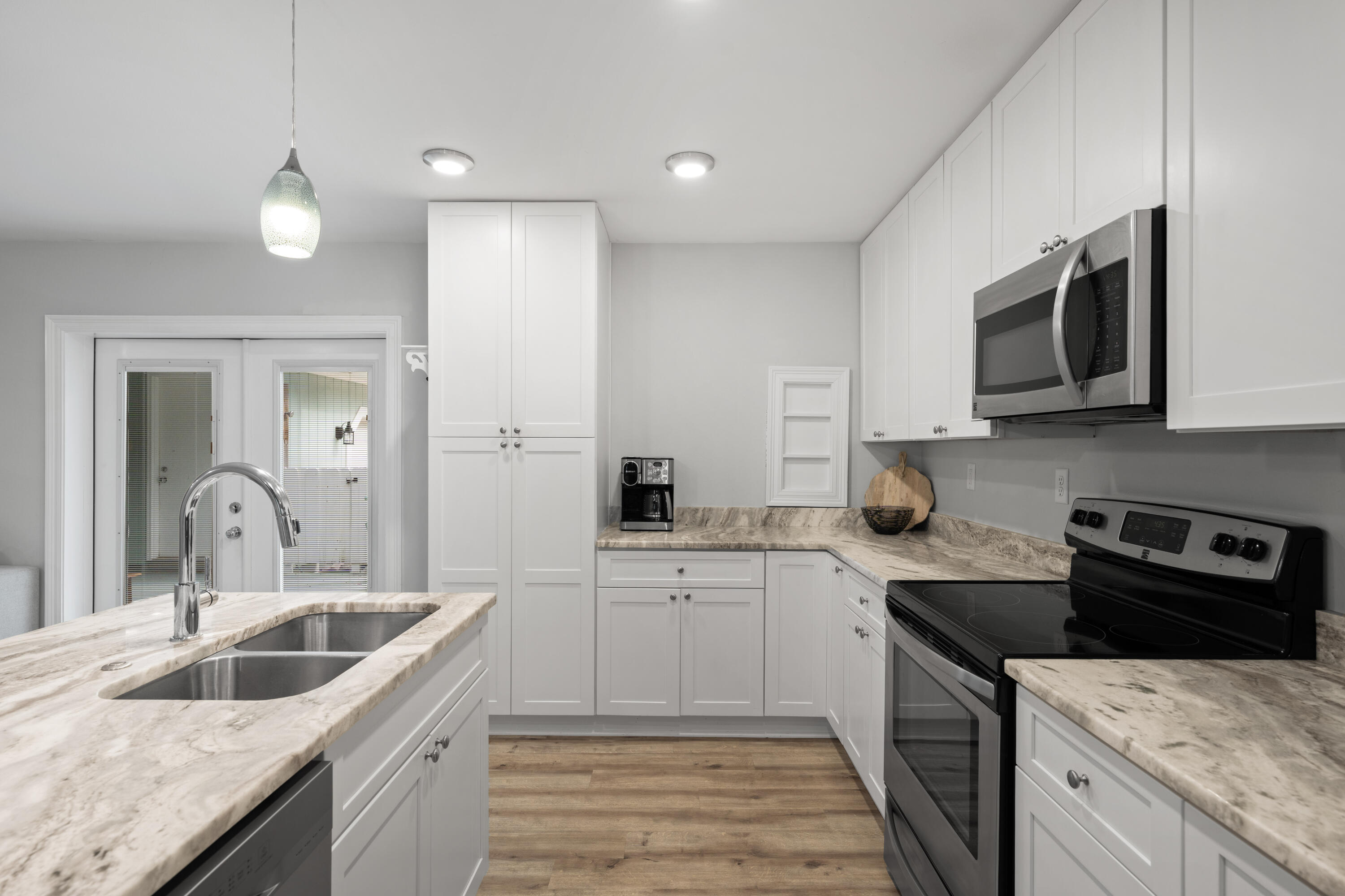 HOLIDAY SHORES EST 4TH ADDN - Residential