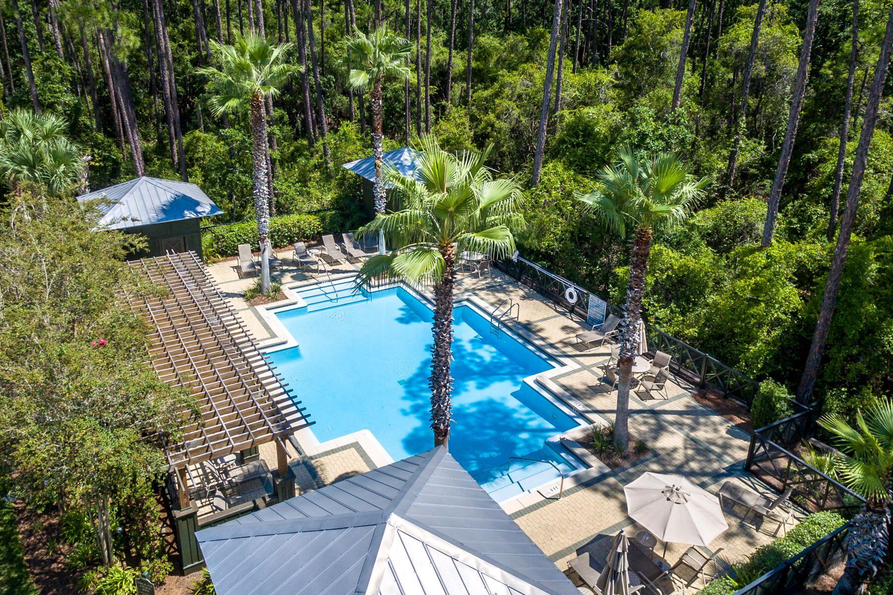 TREETOP VILLAGE - Residential
