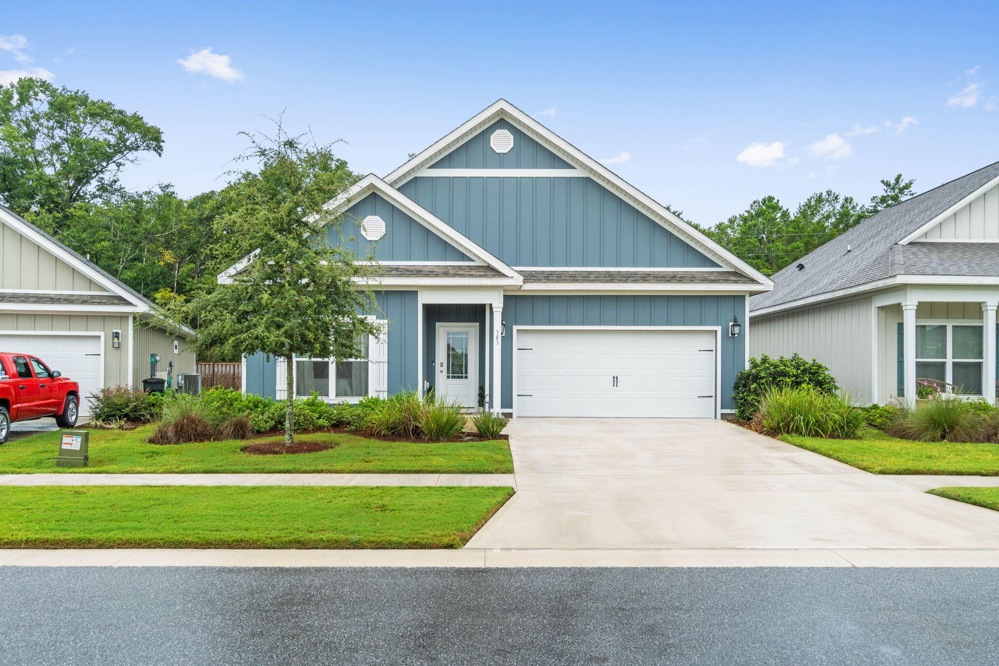 Firefly is 1 of only 2 gated neighborhoods in Hammock Bay.  Residents of Firefly enjoy more privacy, a neighborhood pool, 2 pickleball courts and lawn care as part of the HOA.Upgrades in this home include new barn doors for the flex space, fenced in back yard, paver patio, new backsplash, new landscaping, screened in back porch and a new front door.Home is 4 side hardy, LVP flooring in common areas and carpet in bedroom.  All electric, no gas.  9ft ceilings.  Master closer has convenient direct access to laundry room.Kitchen island has additional storage on backside of island.