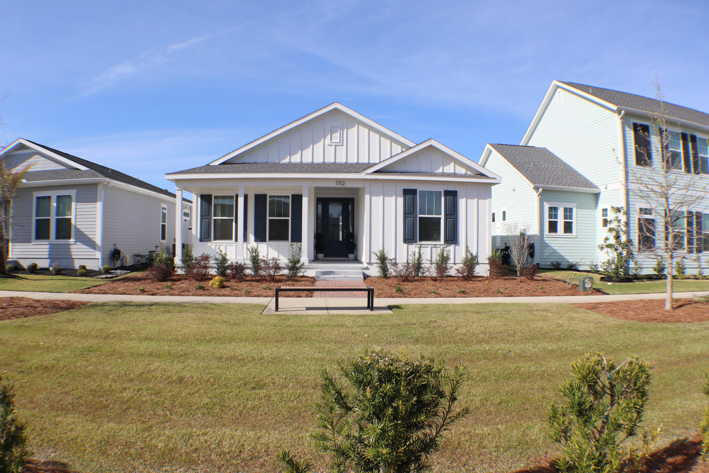 SWEET BAY - Residential Lease