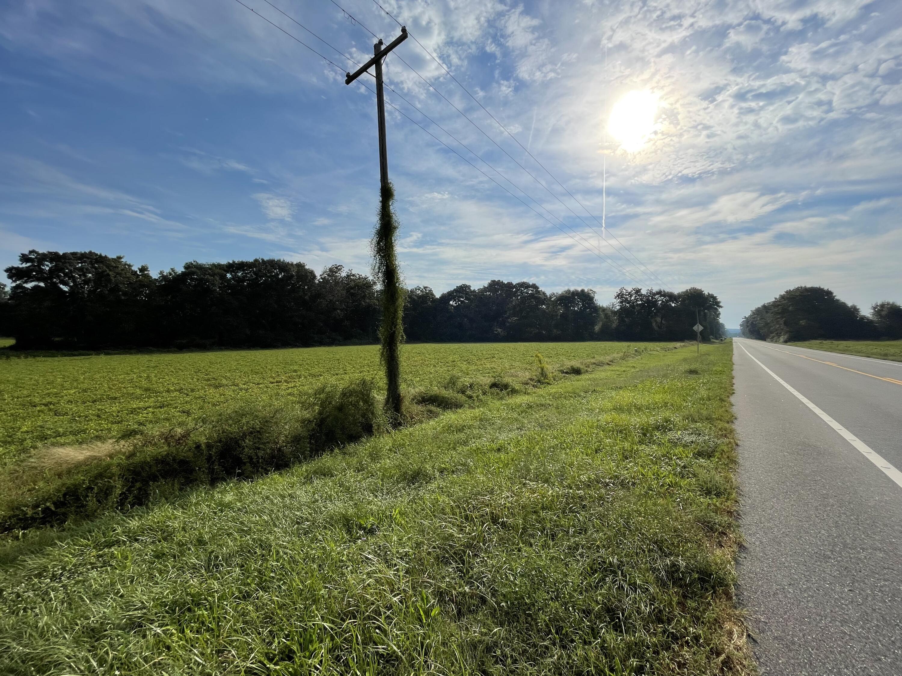 METES & BOUNDS - Land