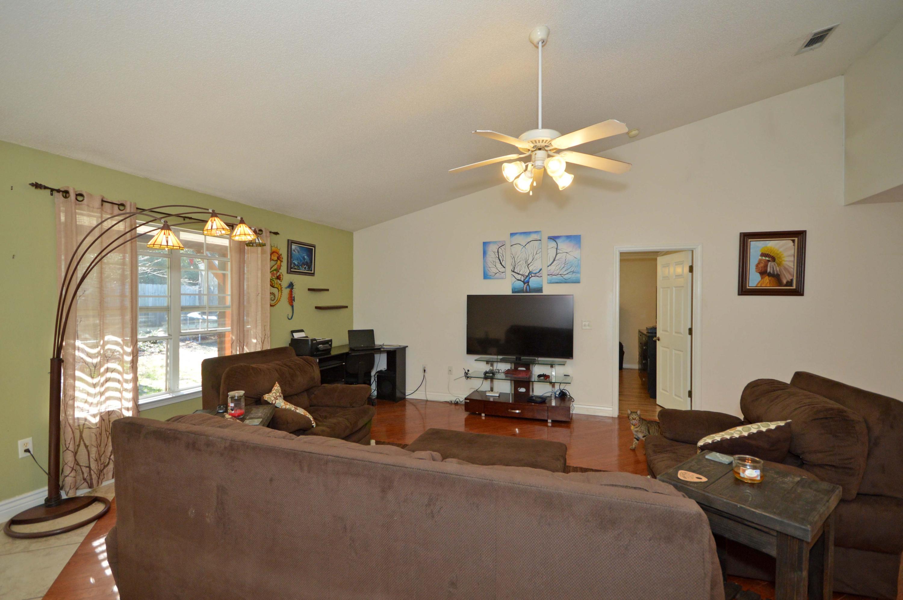 LA FLORESTA PH 2 - Residential