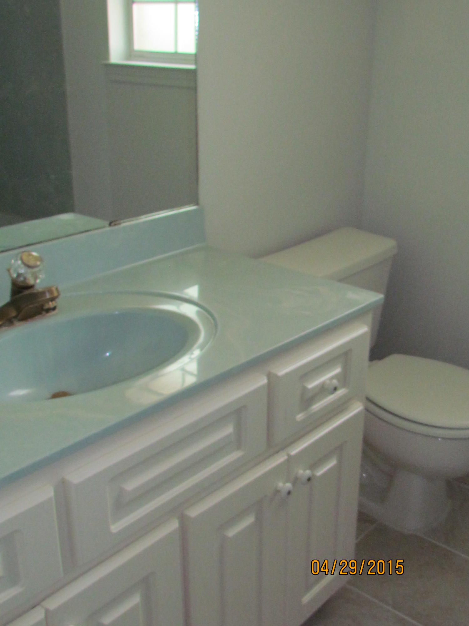 PARKWOOD SQUARE PH 1 - Residential Lease