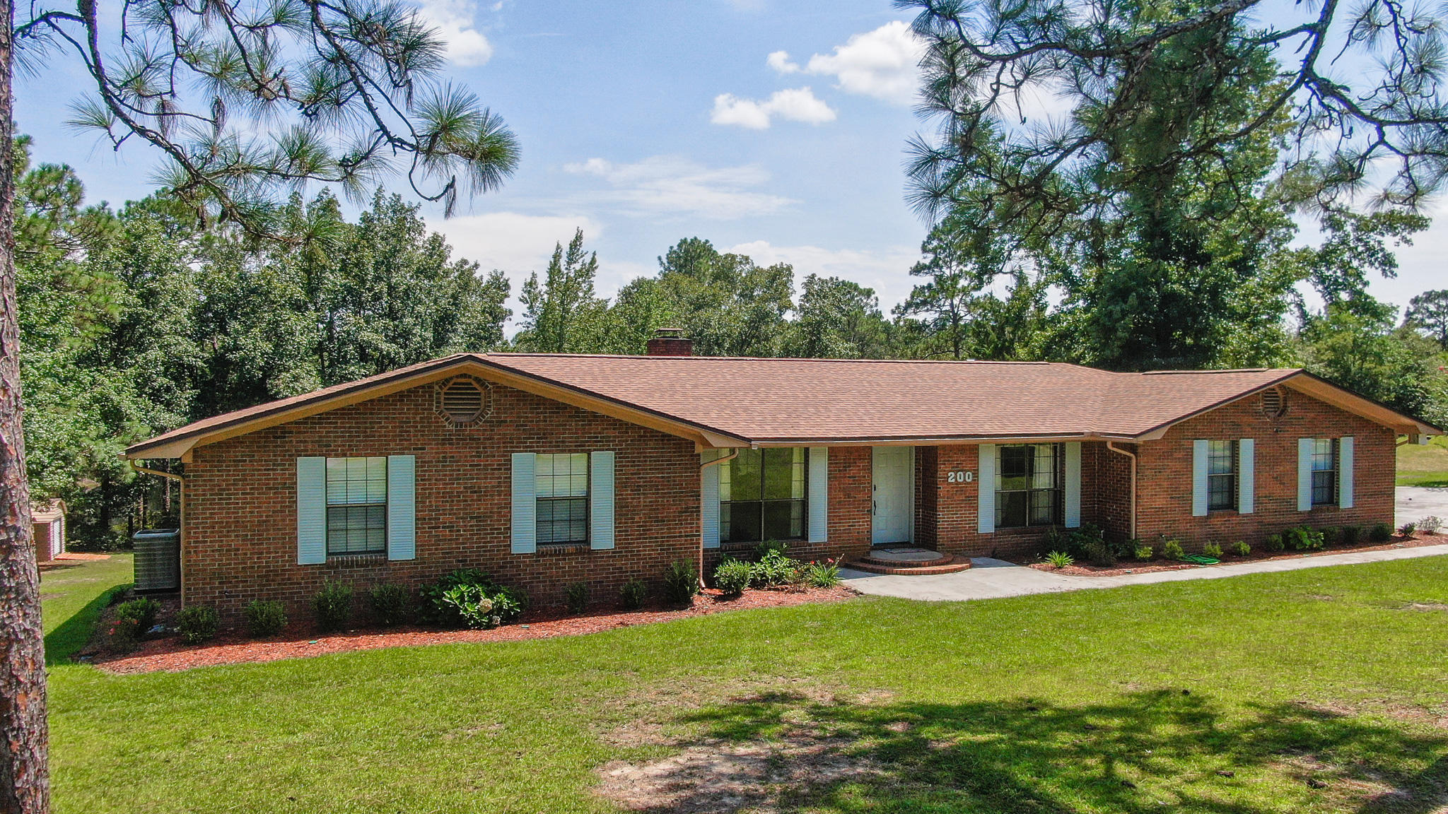 TEN LAKE ESTATES UNIT 1 - Residential