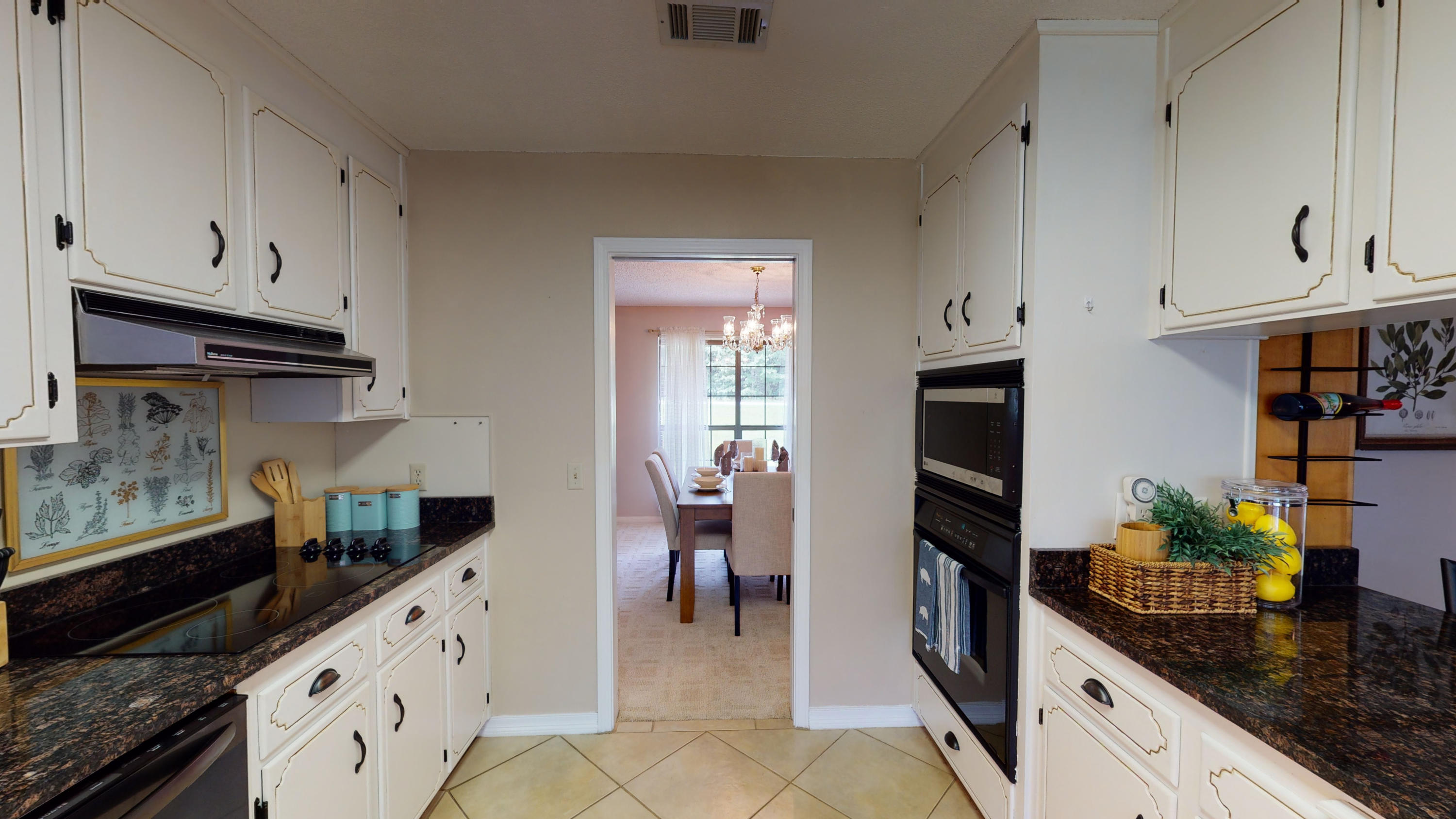 TEN LAKE ESTATES UNIT 1 - Residential