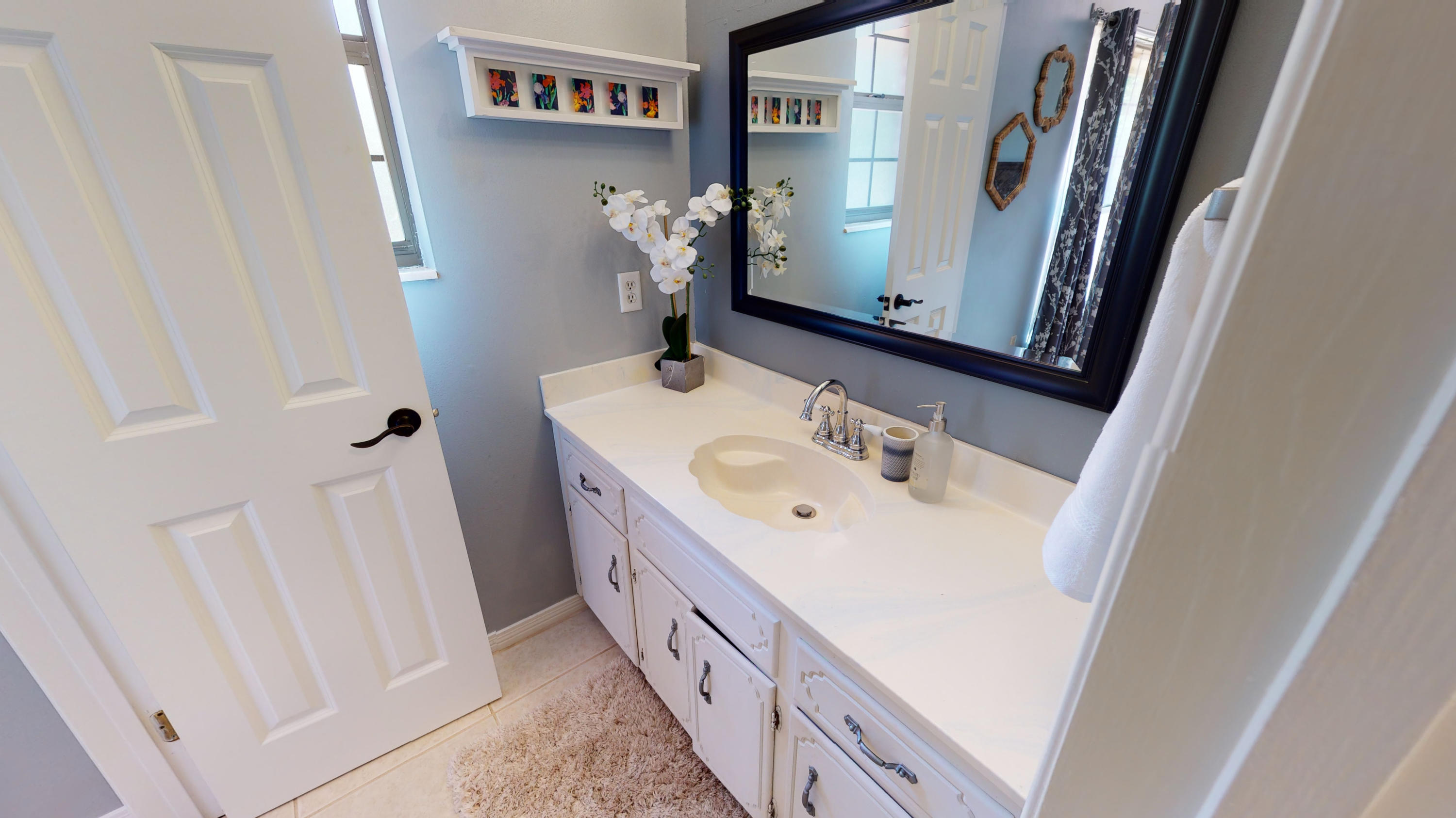 TEN LAKE ESTATES UNIT 1 - Residential