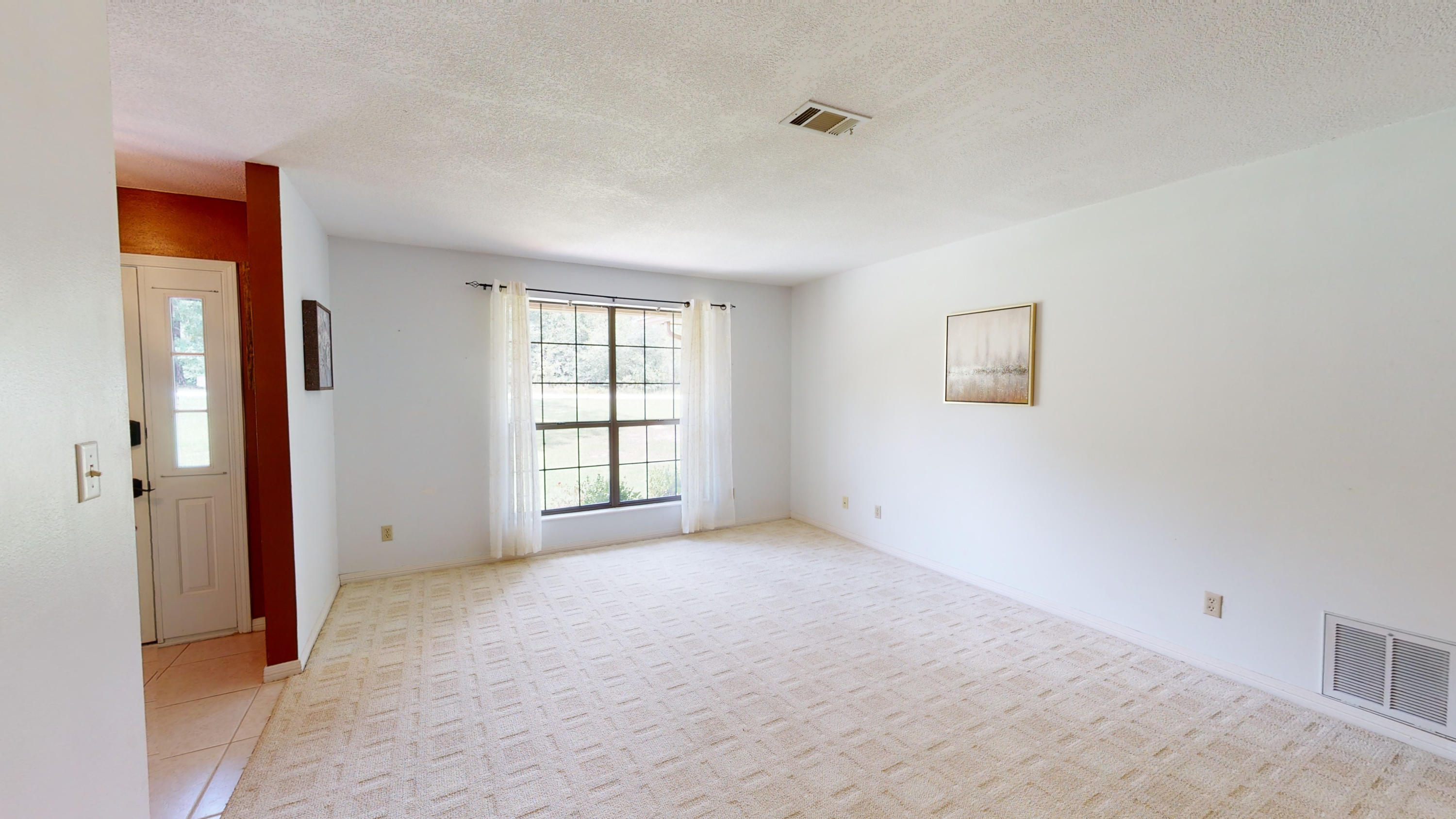 TEN LAKE ESTATES UNIT 1 - Residential