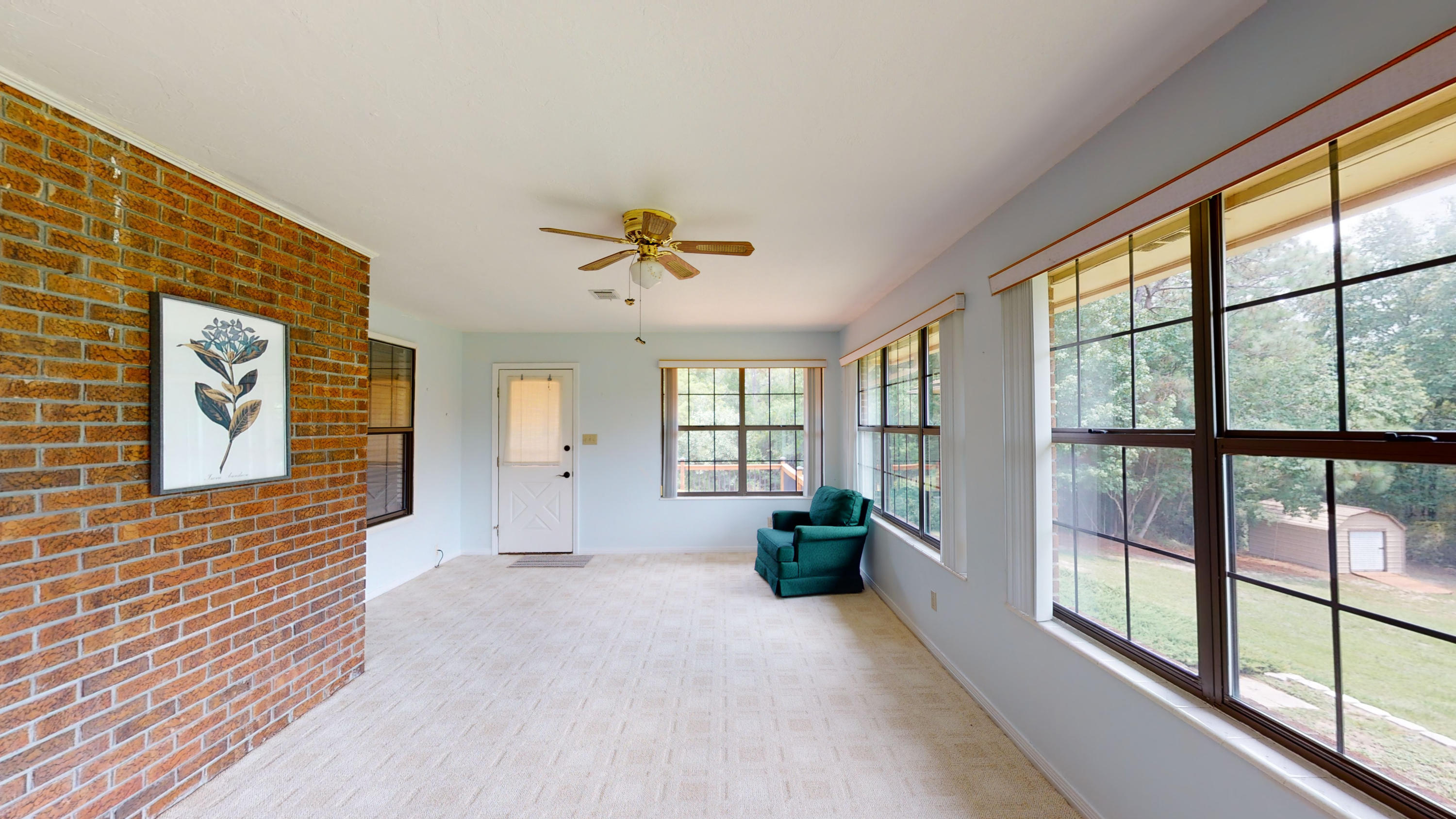 TEN LAKE ESTATES UNIT 1 - Residential